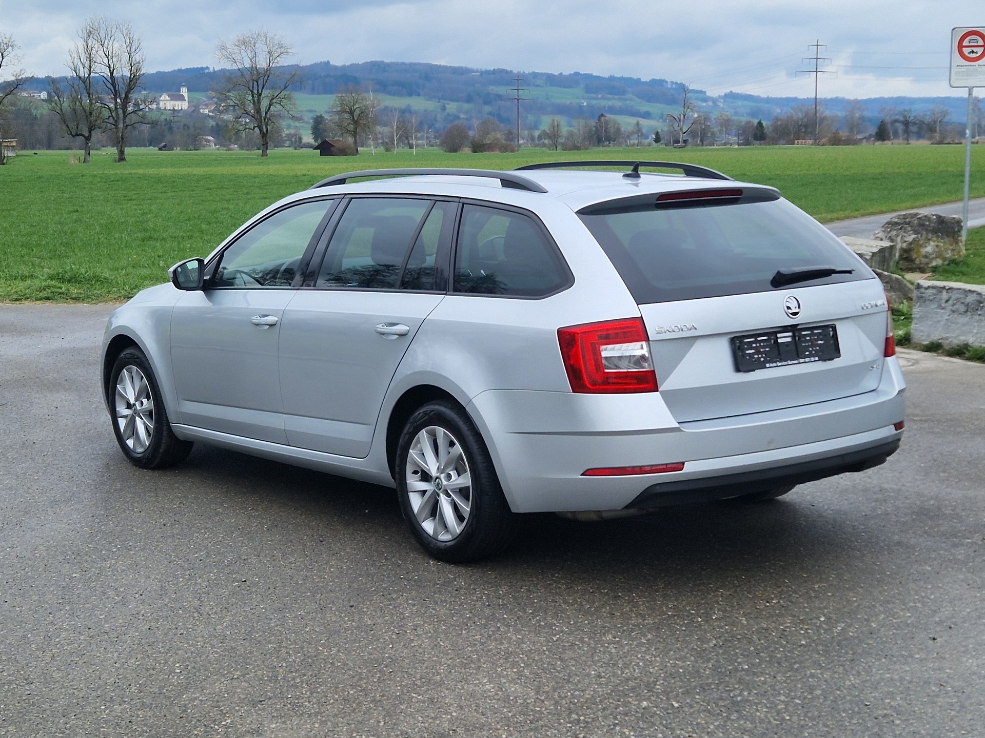 SKODA Octavia Combi 2.0 TDI Soleil 4x4 DSG-image-2