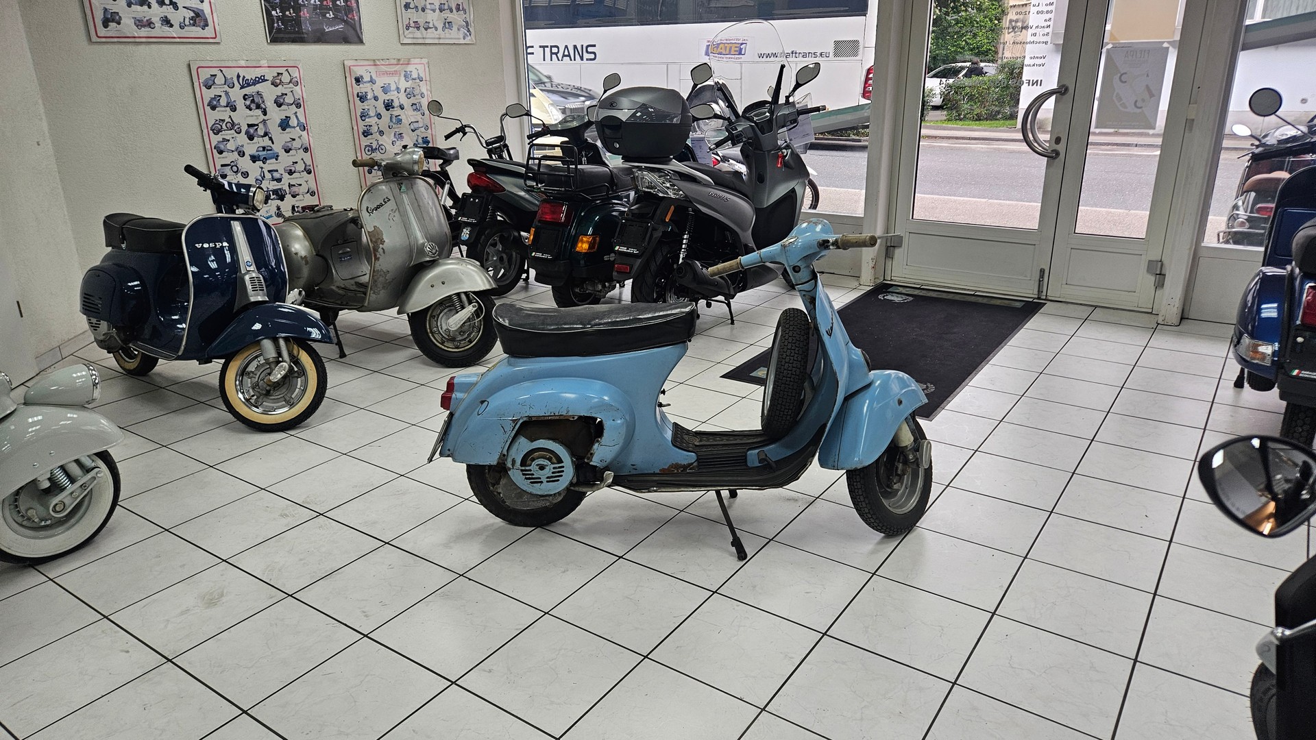 PIAGGIO Vespa 90-image-3