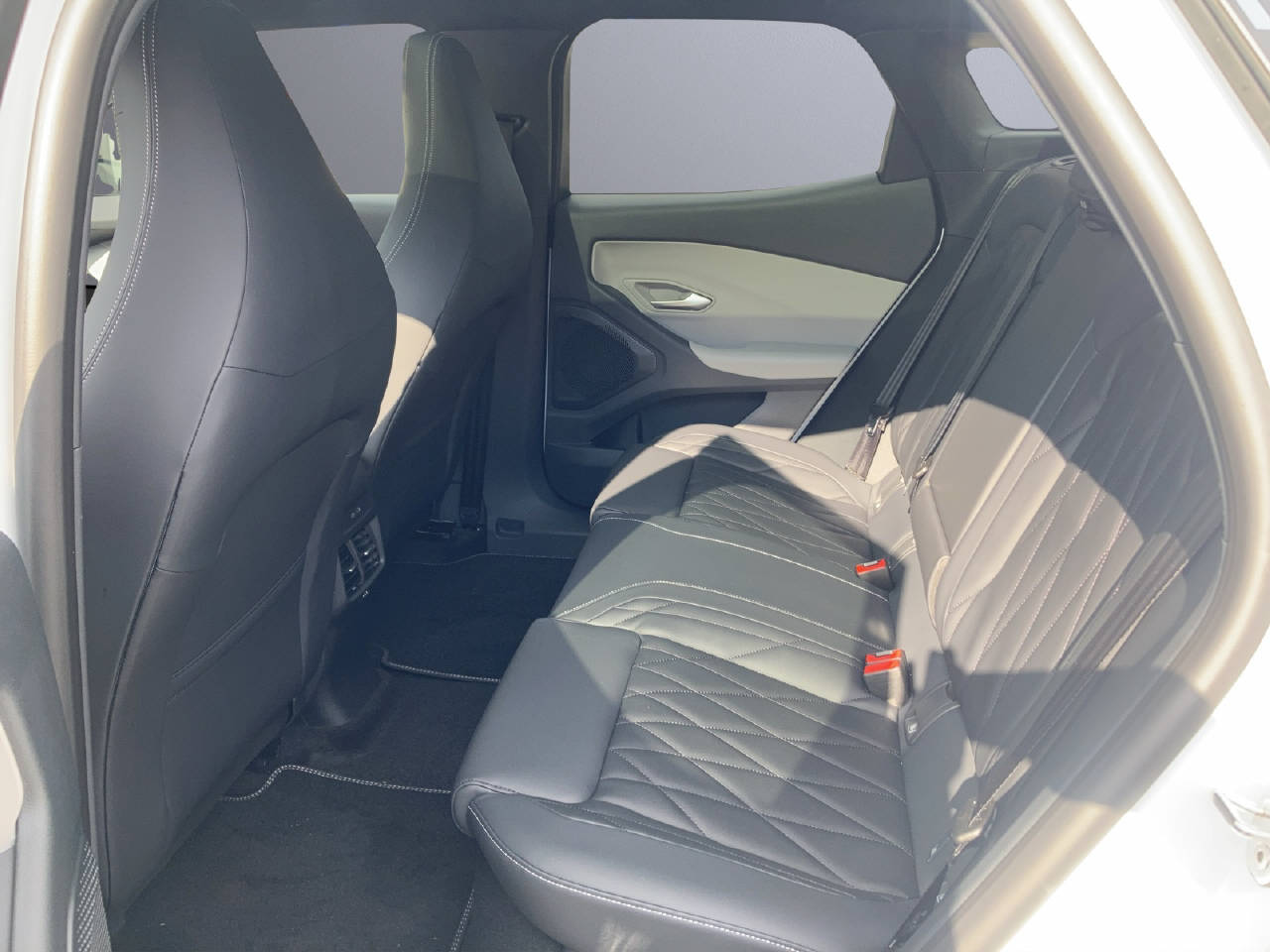 FORD Explorer Extended Range Premium-image-5