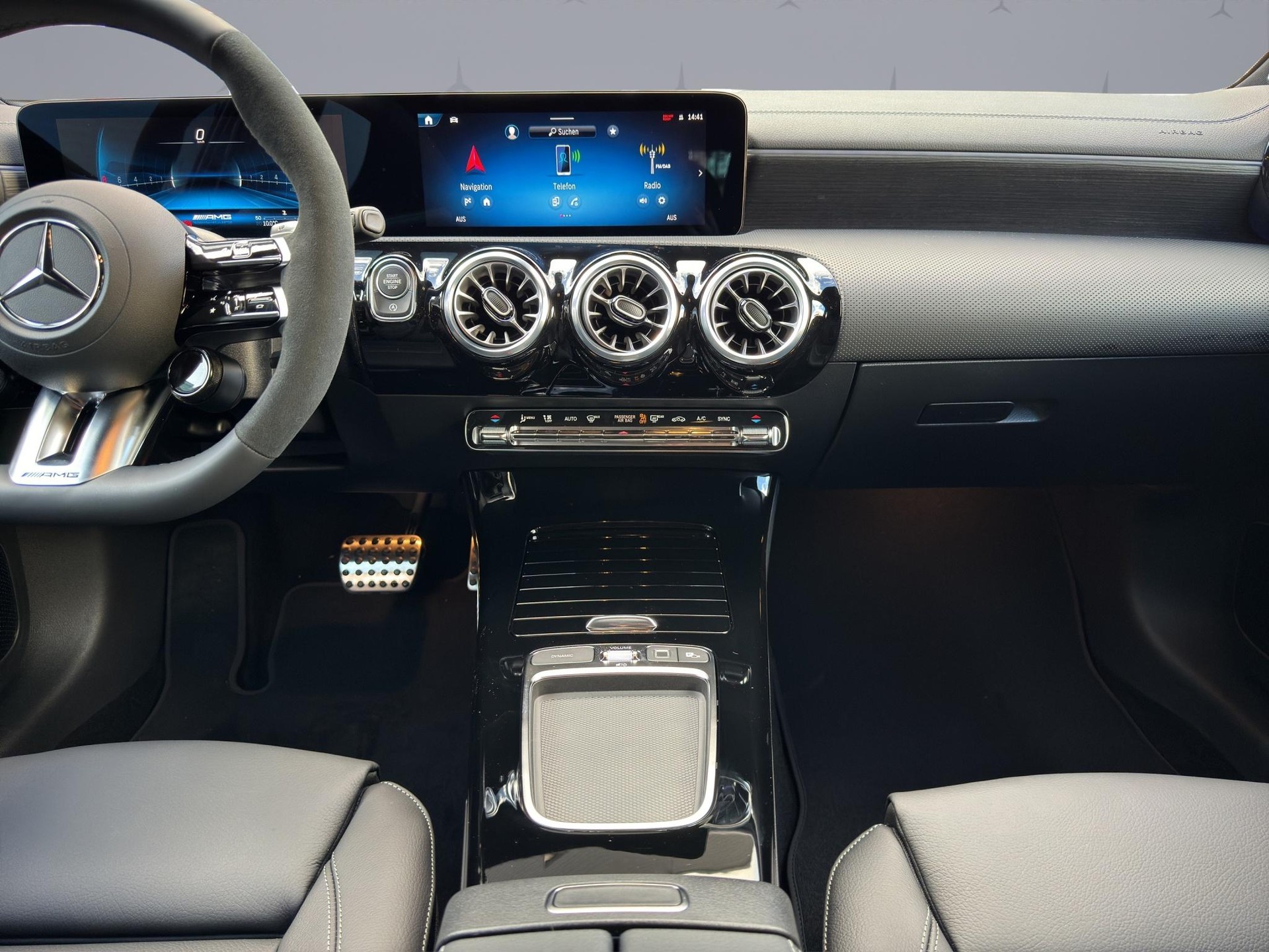 MERCEDES-BENZ A 45 S AMG 4matic+-image-13