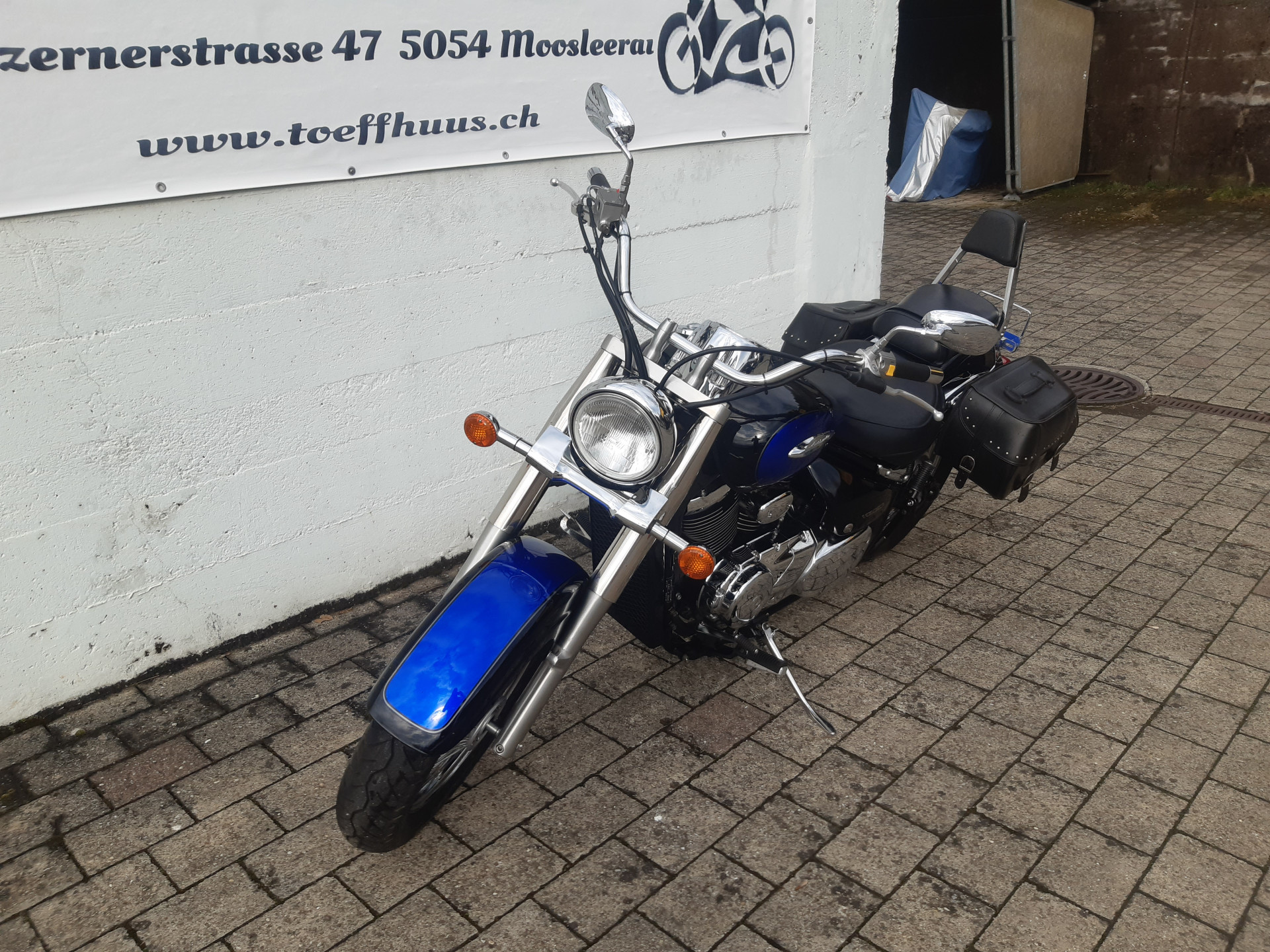 SUZUKI VL 800 Intruder-image-3