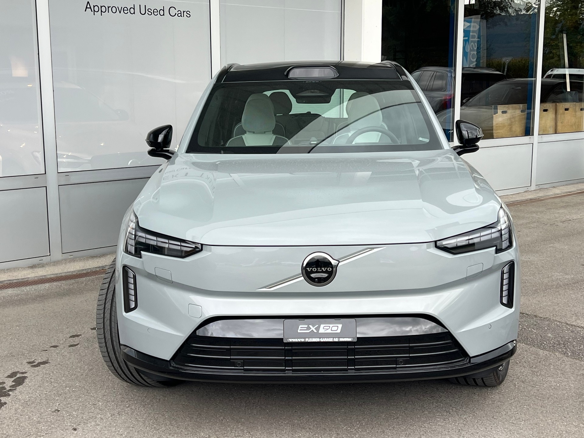VOLVO EX90 Twin Performance 111 kWh Ultra AWD-image-30