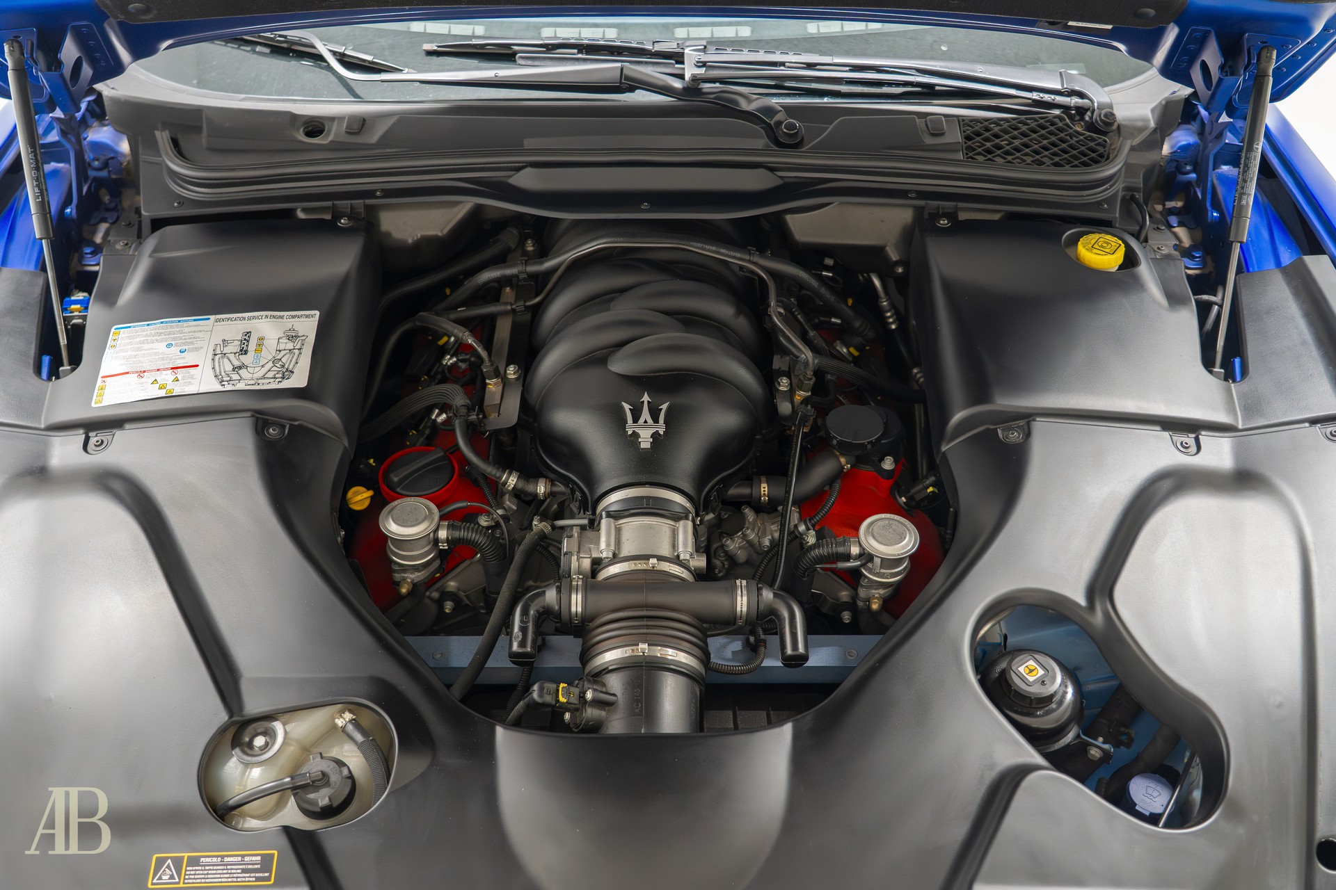 MASERATI GranTurismo S Cambiocorsa-image-2