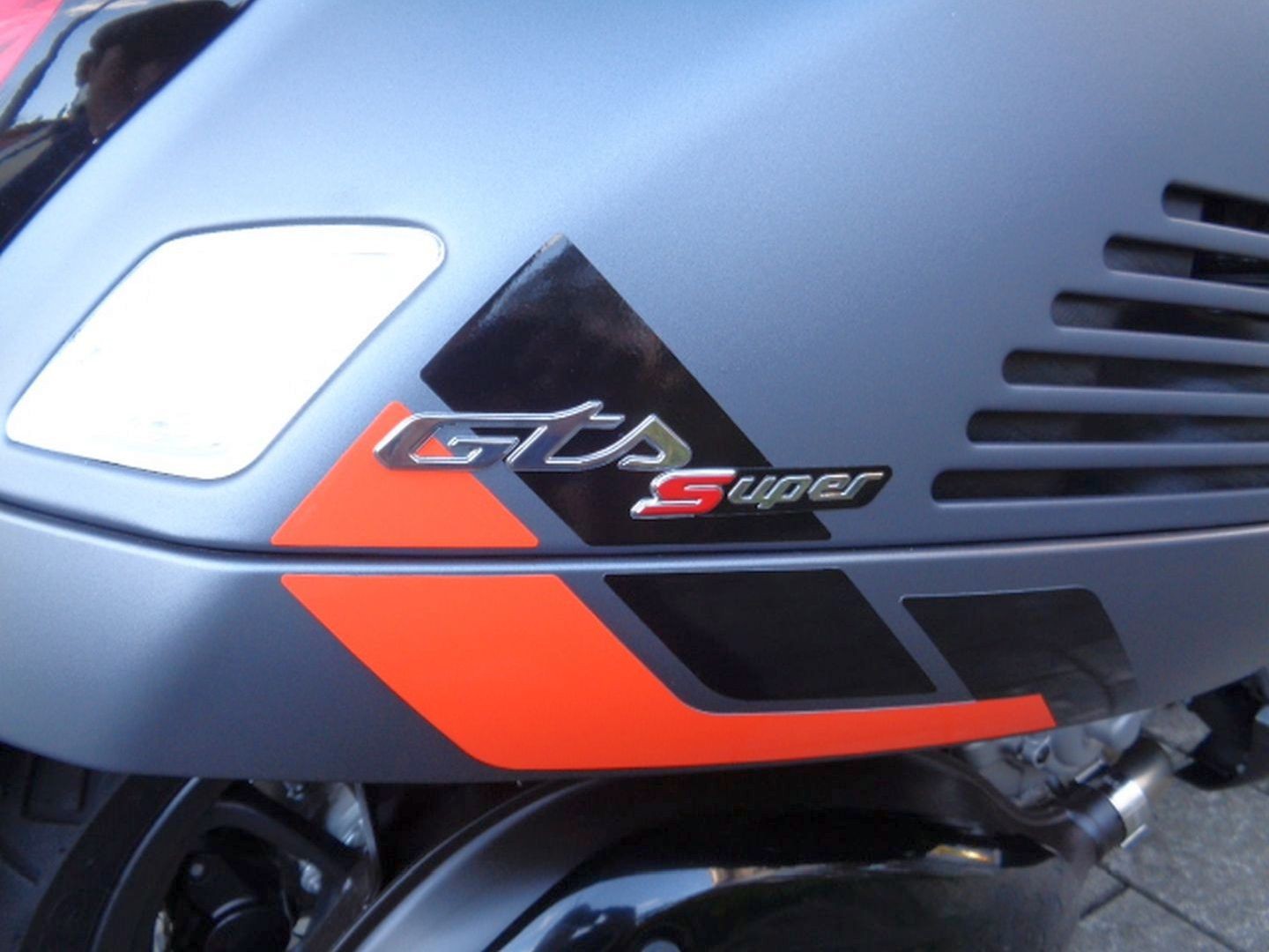 PIAGGIO VESPA GTS SUPER 310 E5-image-9
