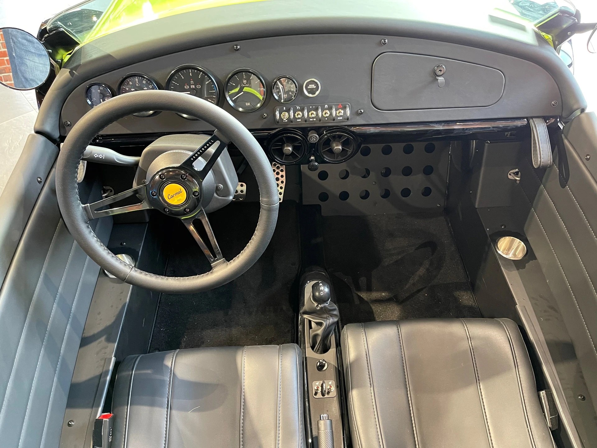 VANDERHALL Carmel Black Jack-image-7