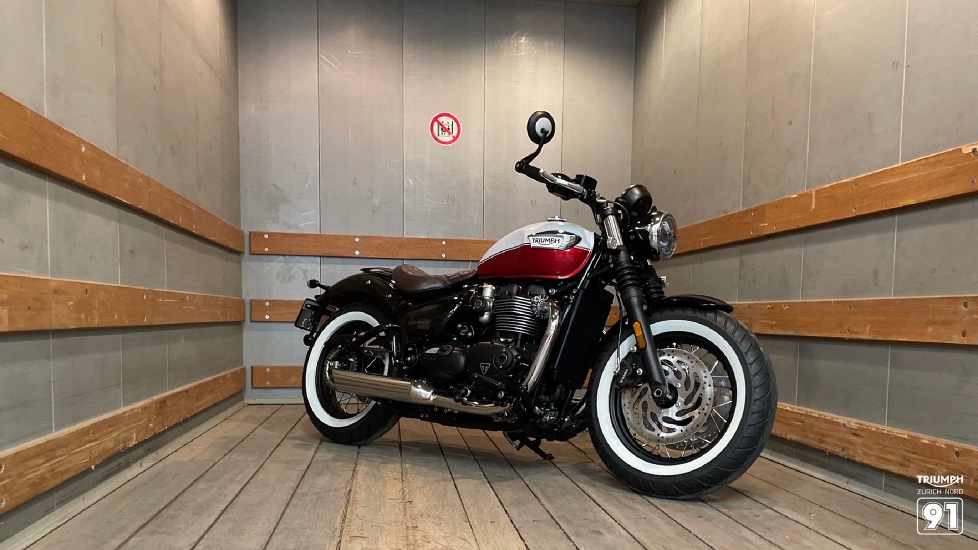 TRIUMPH Bonneville 1200 Speedmaster-image-0