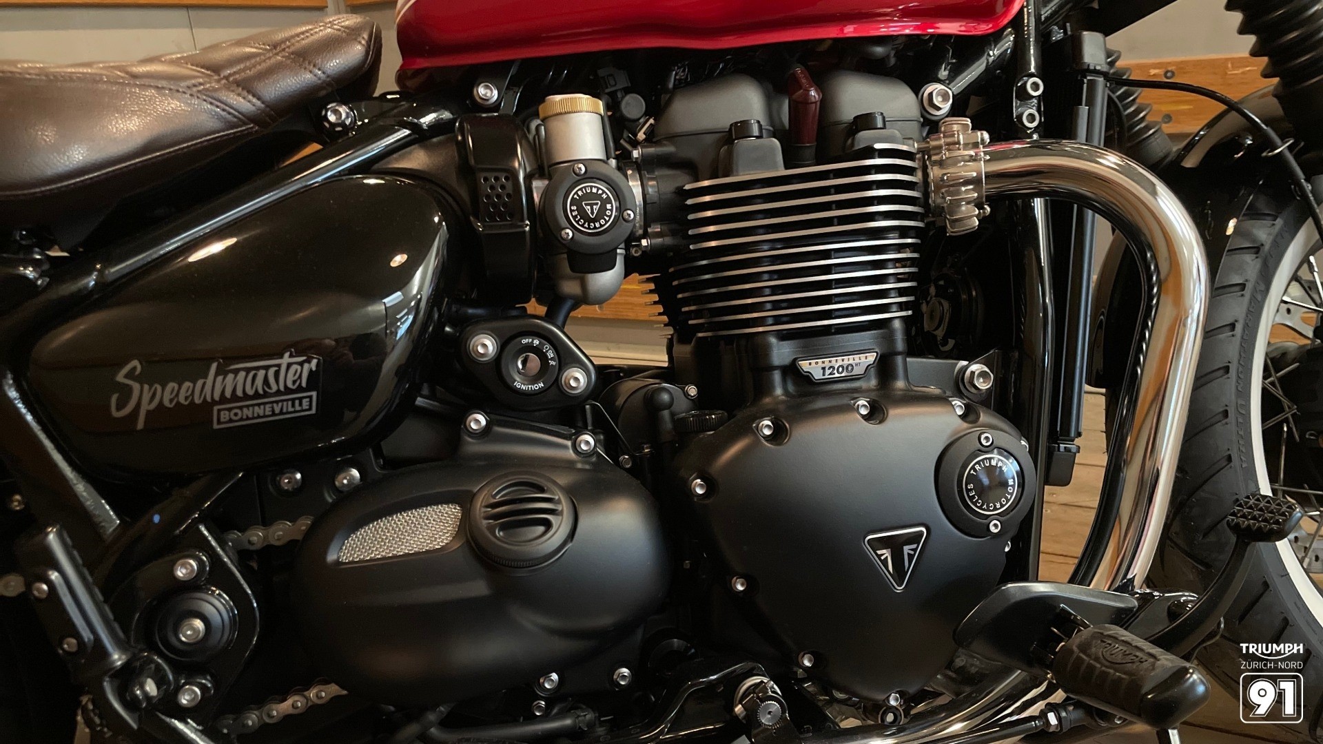 TRIUMPH Bonneville 1200 Speedmaster-image-6
