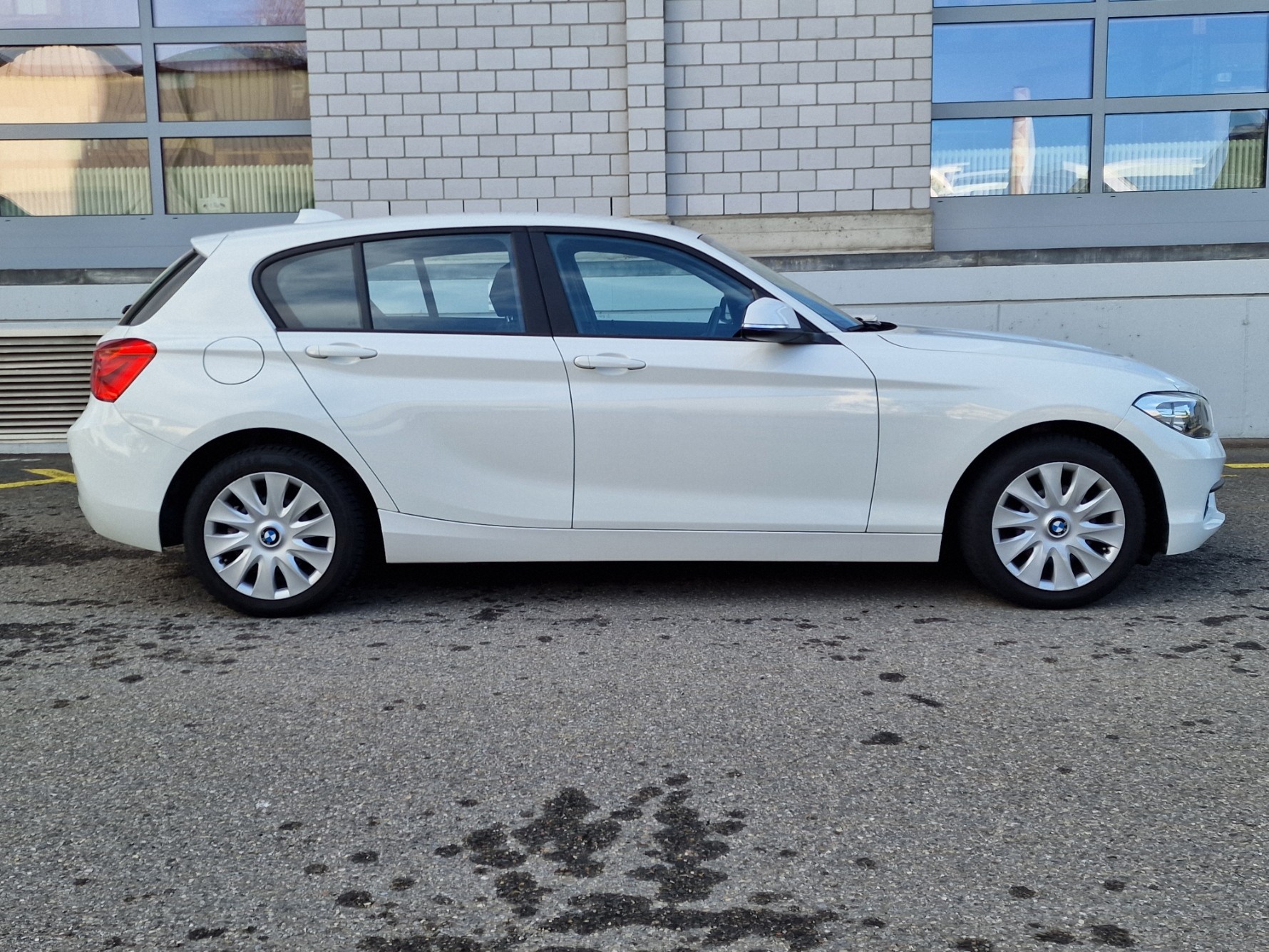 BMW 114d Business-image-3