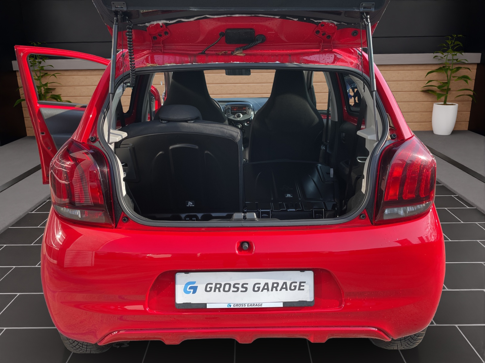 PEUGEOT 108 1.0 VTi Style-image-8