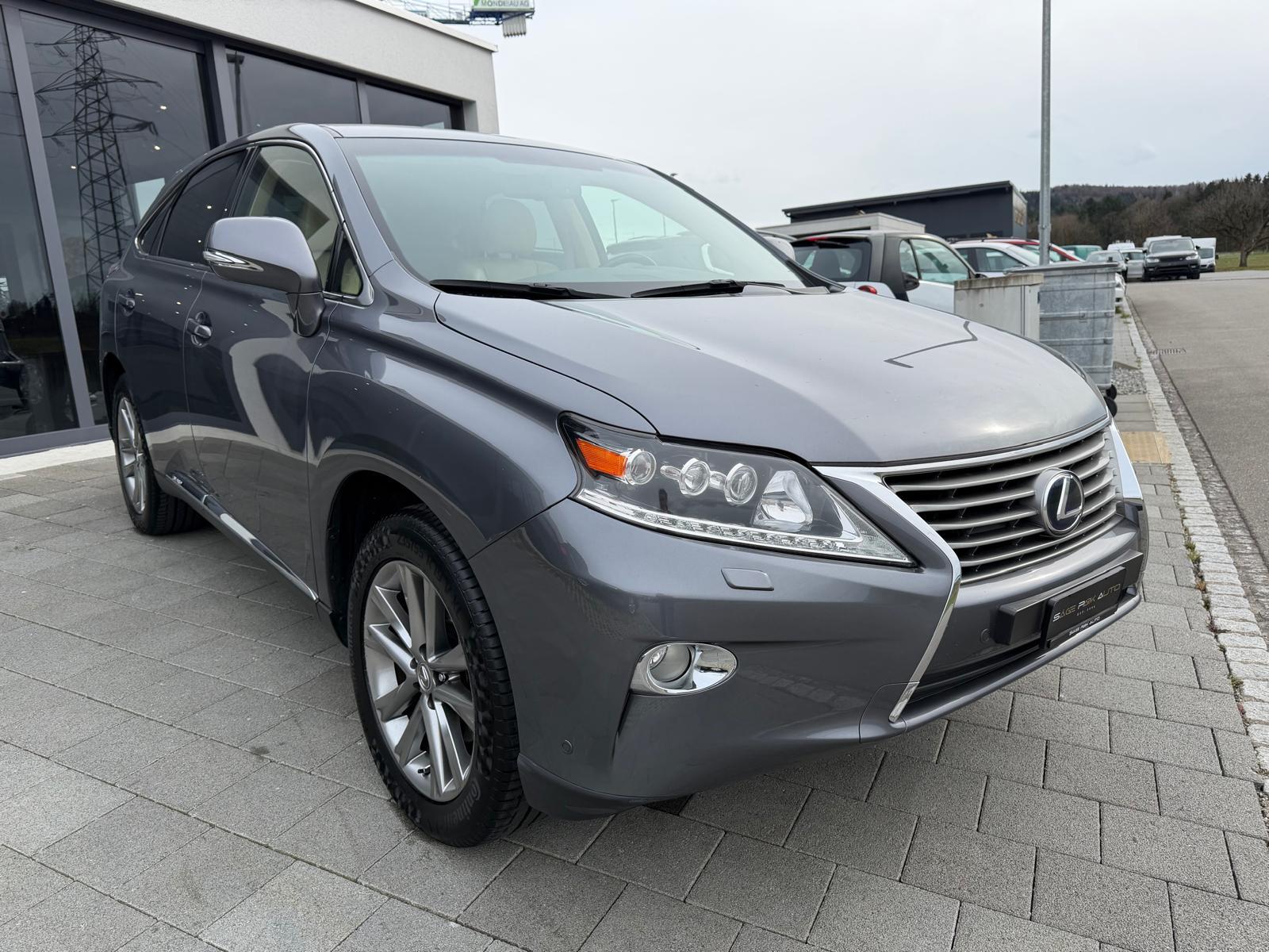 LEXUS RX 450h Comfort-showroom-element-1