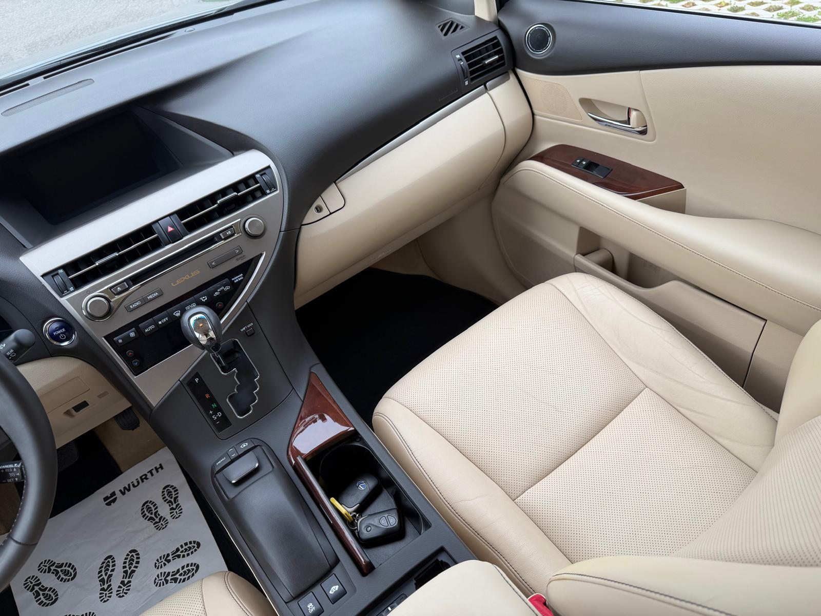 LEXUS RX 450h Comfort-image-12