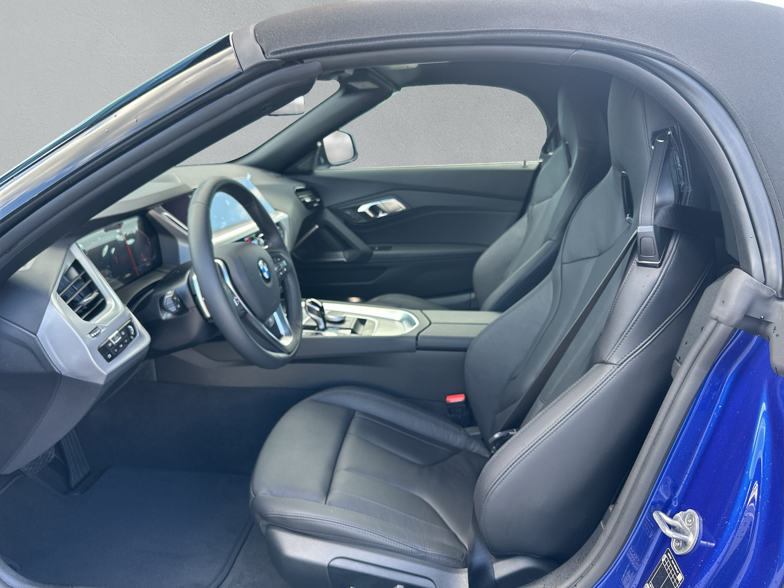 BMW Z4 sDrive 20i-image-10