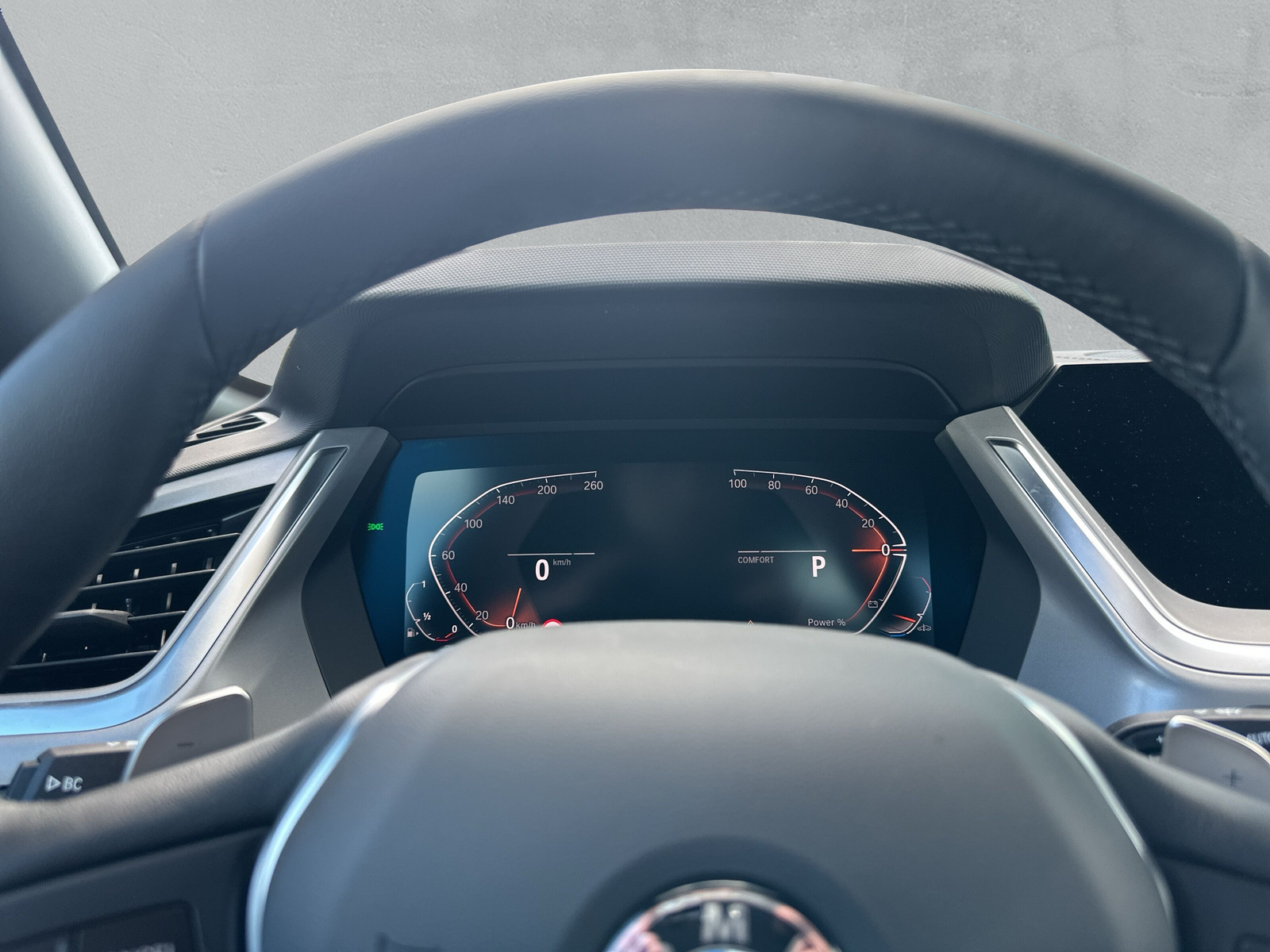 BMW Z4 sDrive 20i-image-18