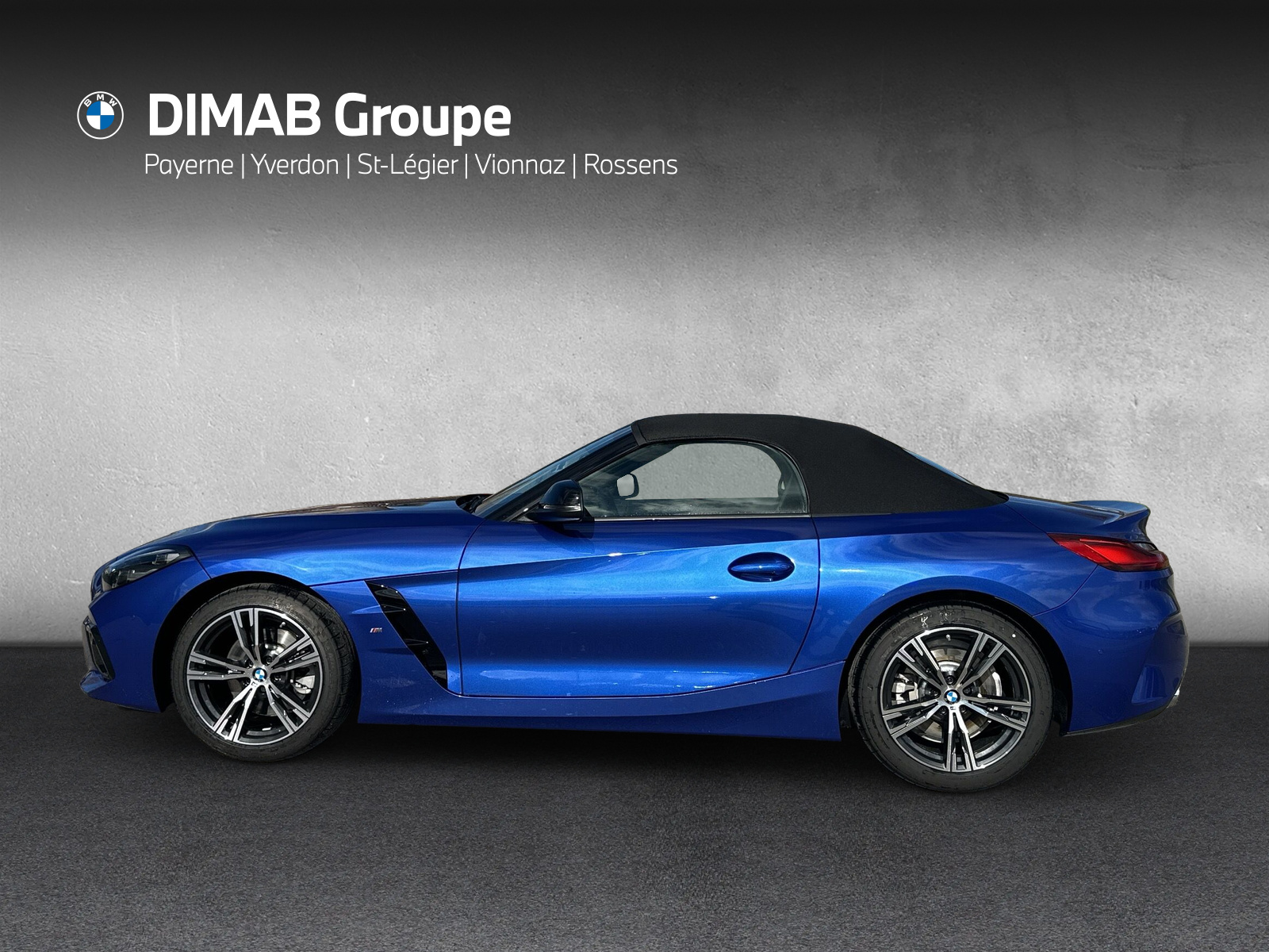 BMW Z4 sDrive 20i-showroom-element-1