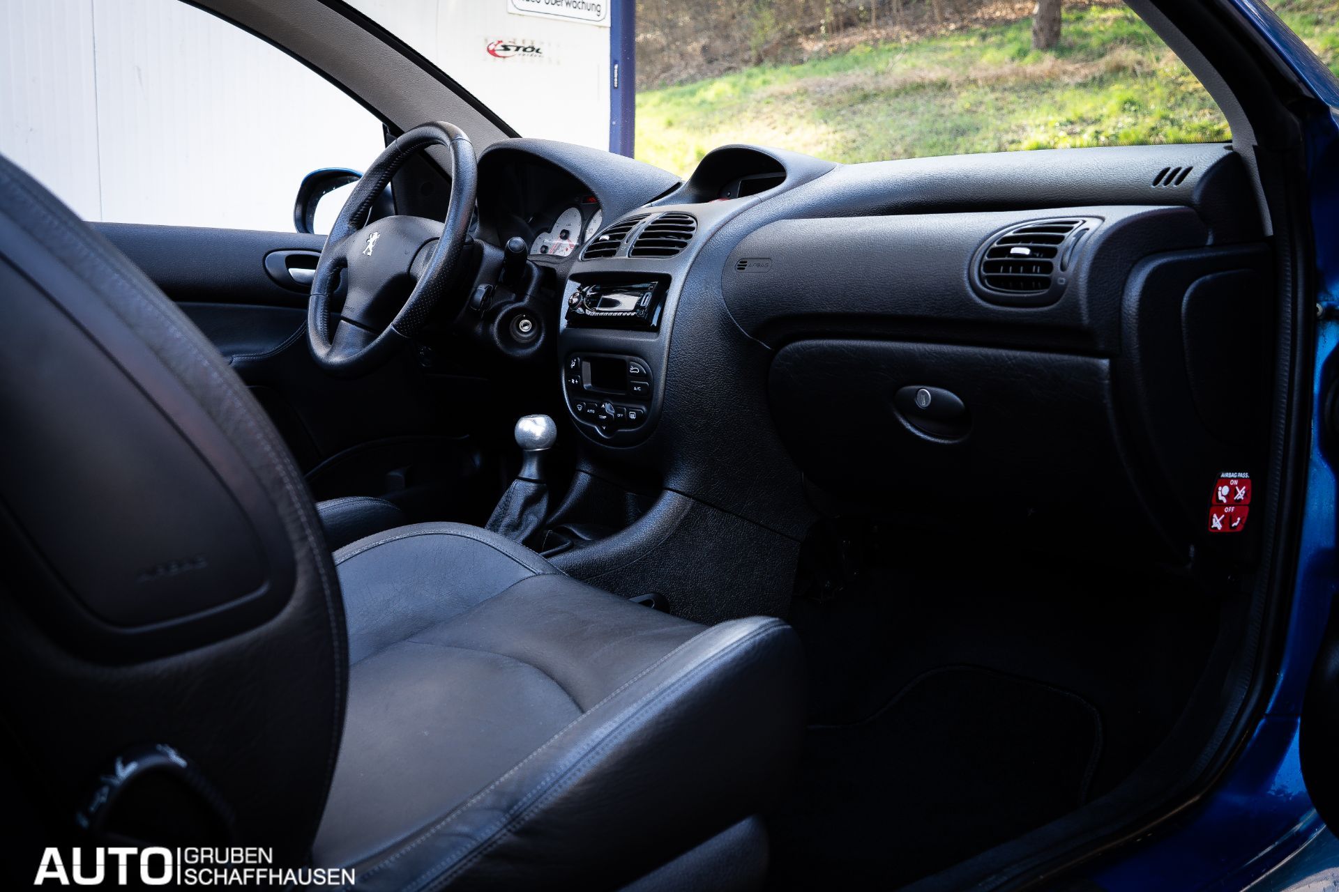 PEUGEOT 206 CC 2.0 16V-image-13