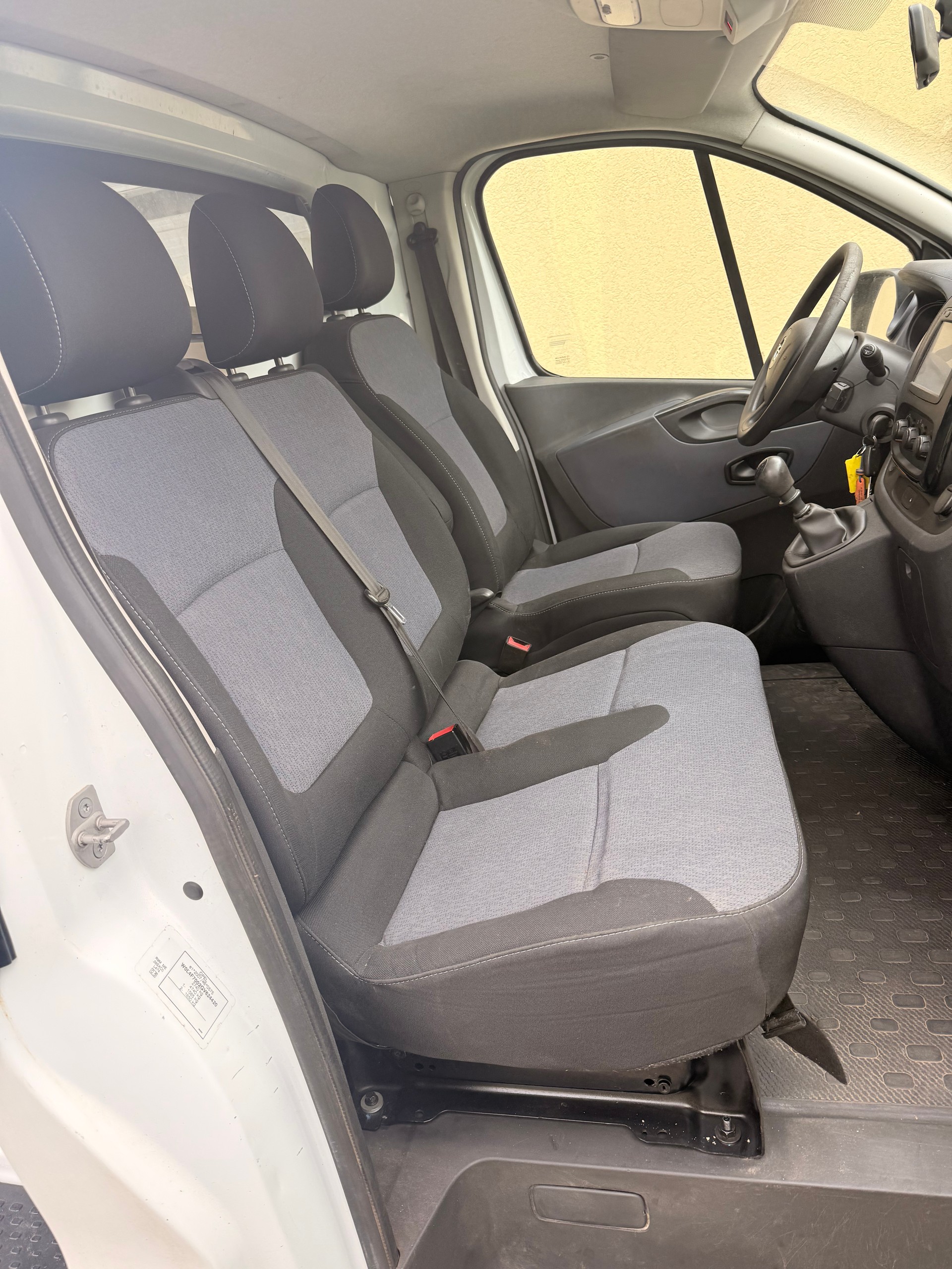 OPEL Vivaro 1.6 CDTI 2.7t L1H1-image-3