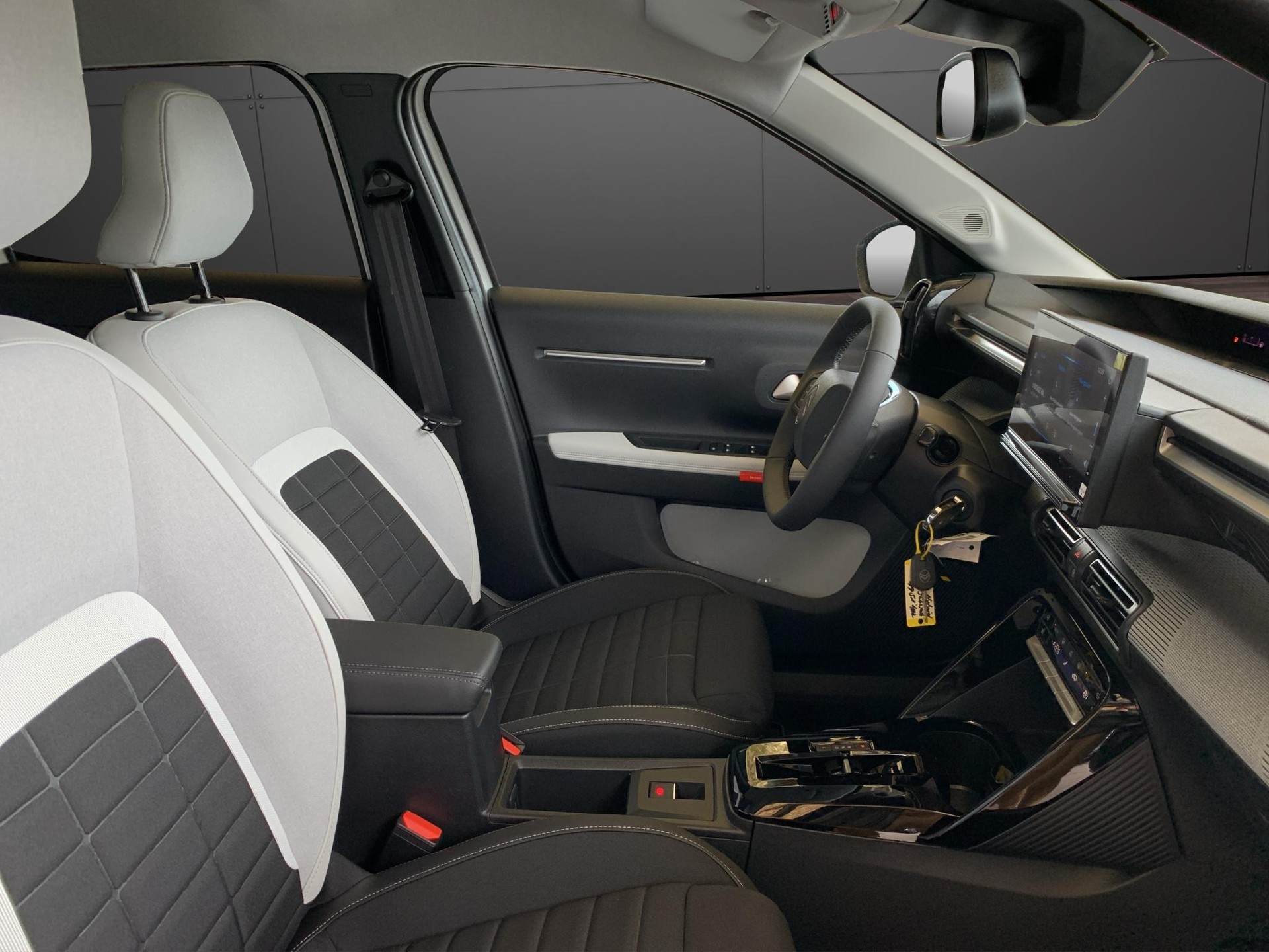 CITROEN C3 1.2 Hybrid Max-image-12