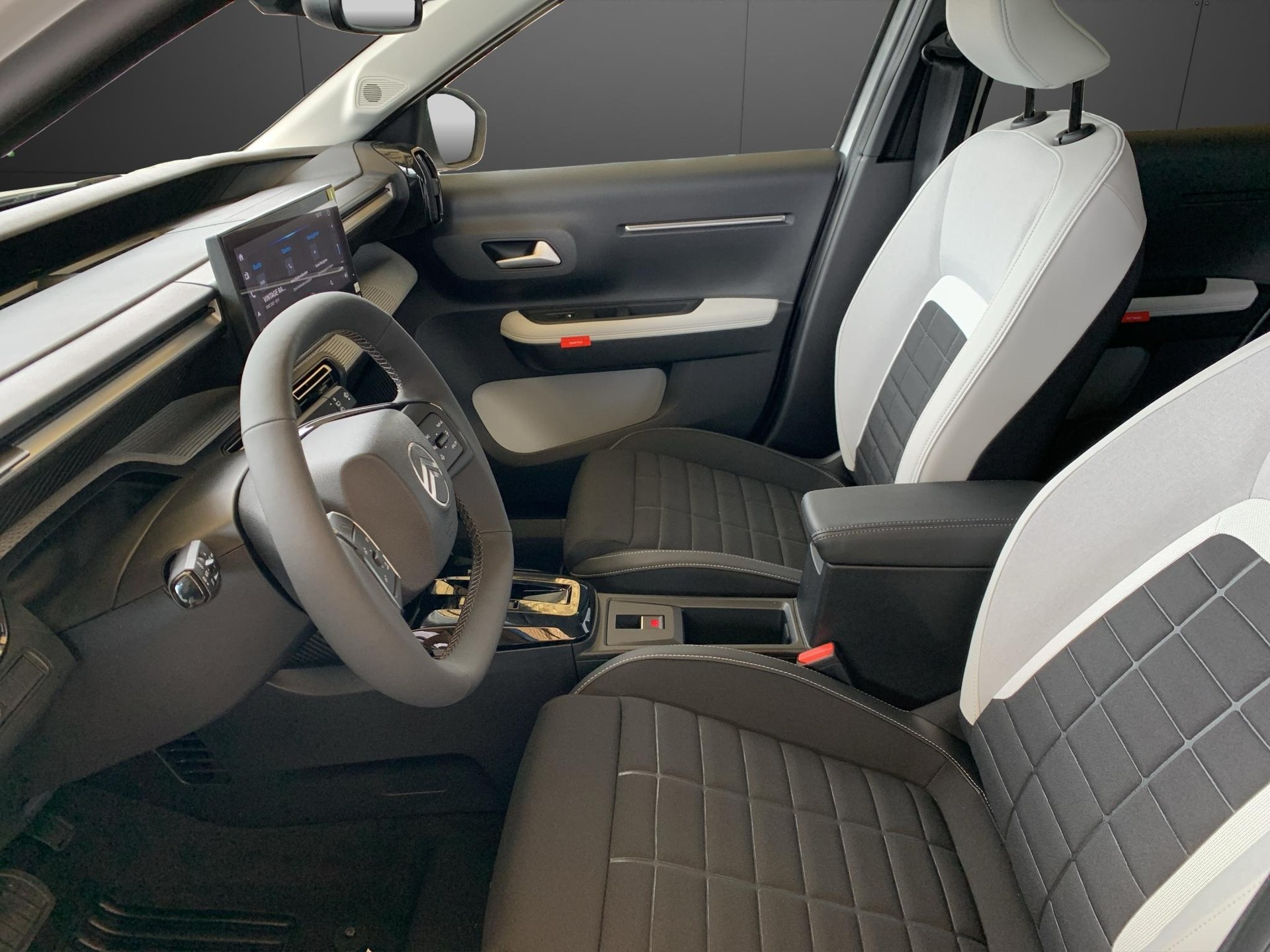 CITROEN C3 1.2 Hybrid Max-image-2