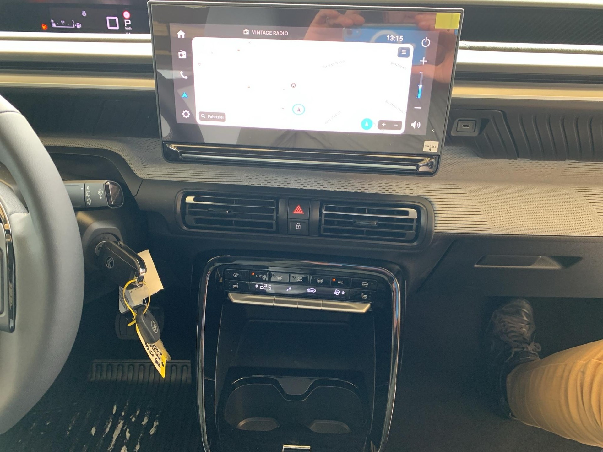 CITROEN C3 1.2 Hybrid Max-image-14