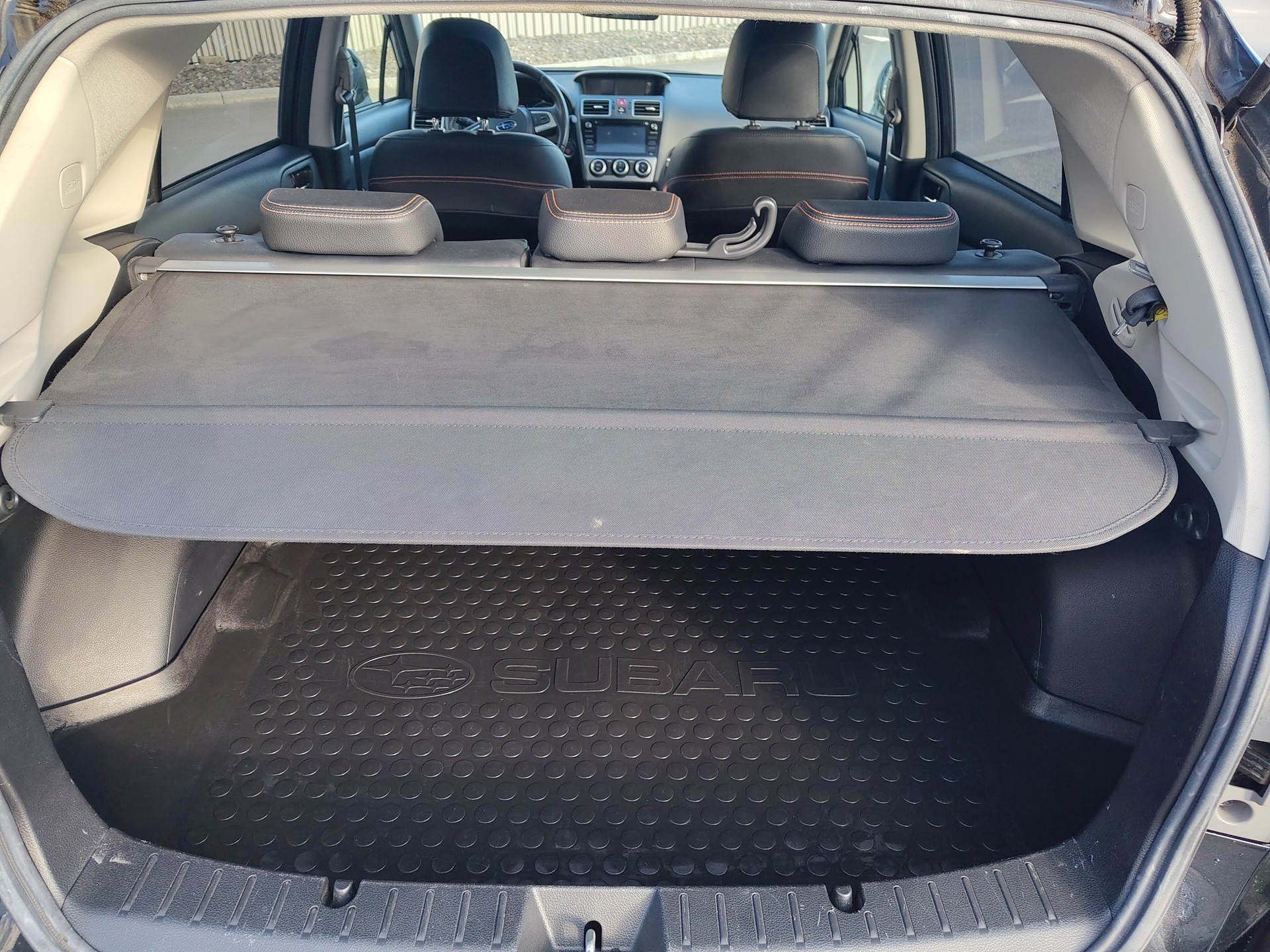 SUBARU XV 2.0 Swiss Three AWD CVT-image-13