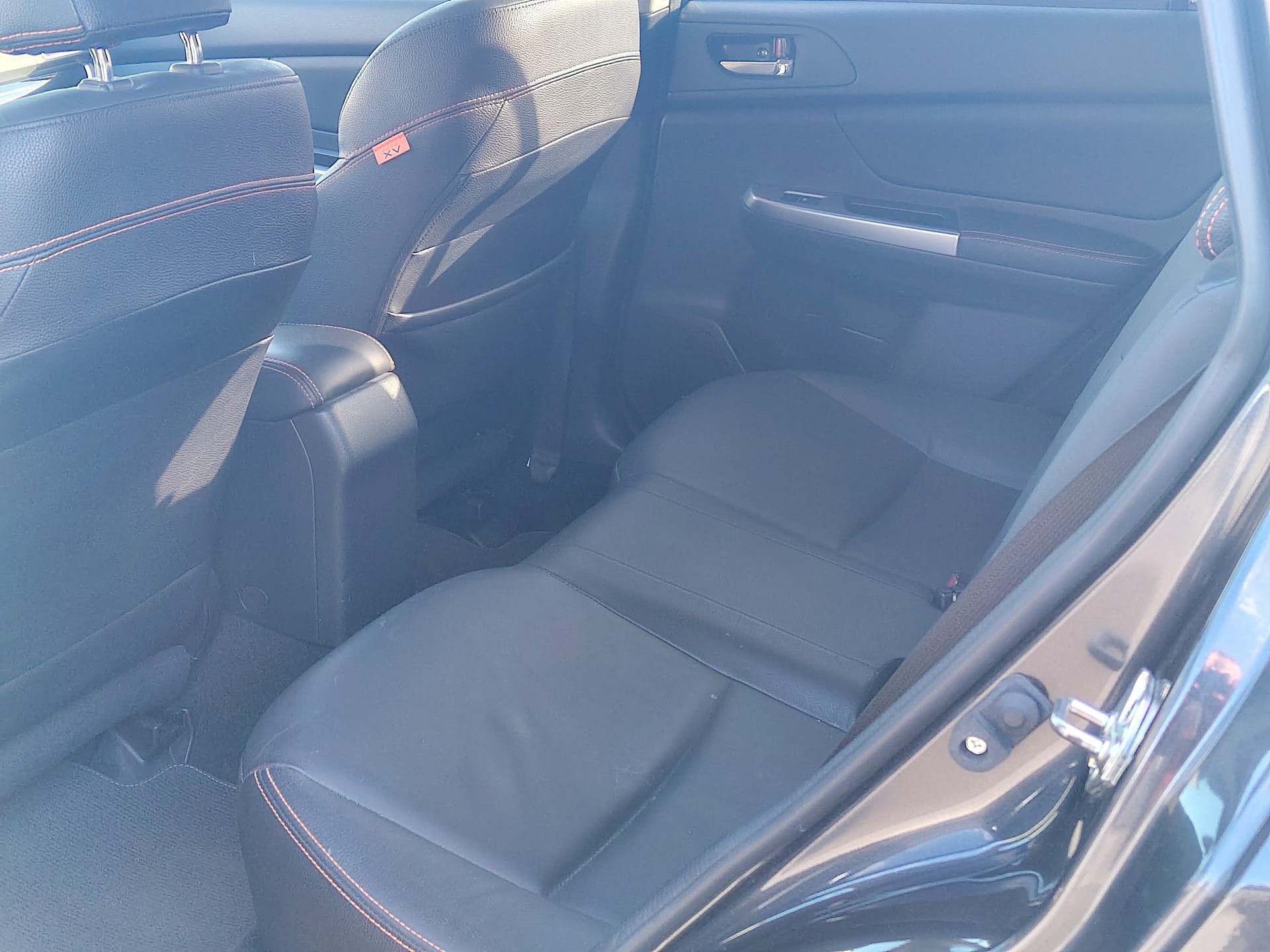 SUBARU XV 2.0 Swiss Three AWD CVT-image-8