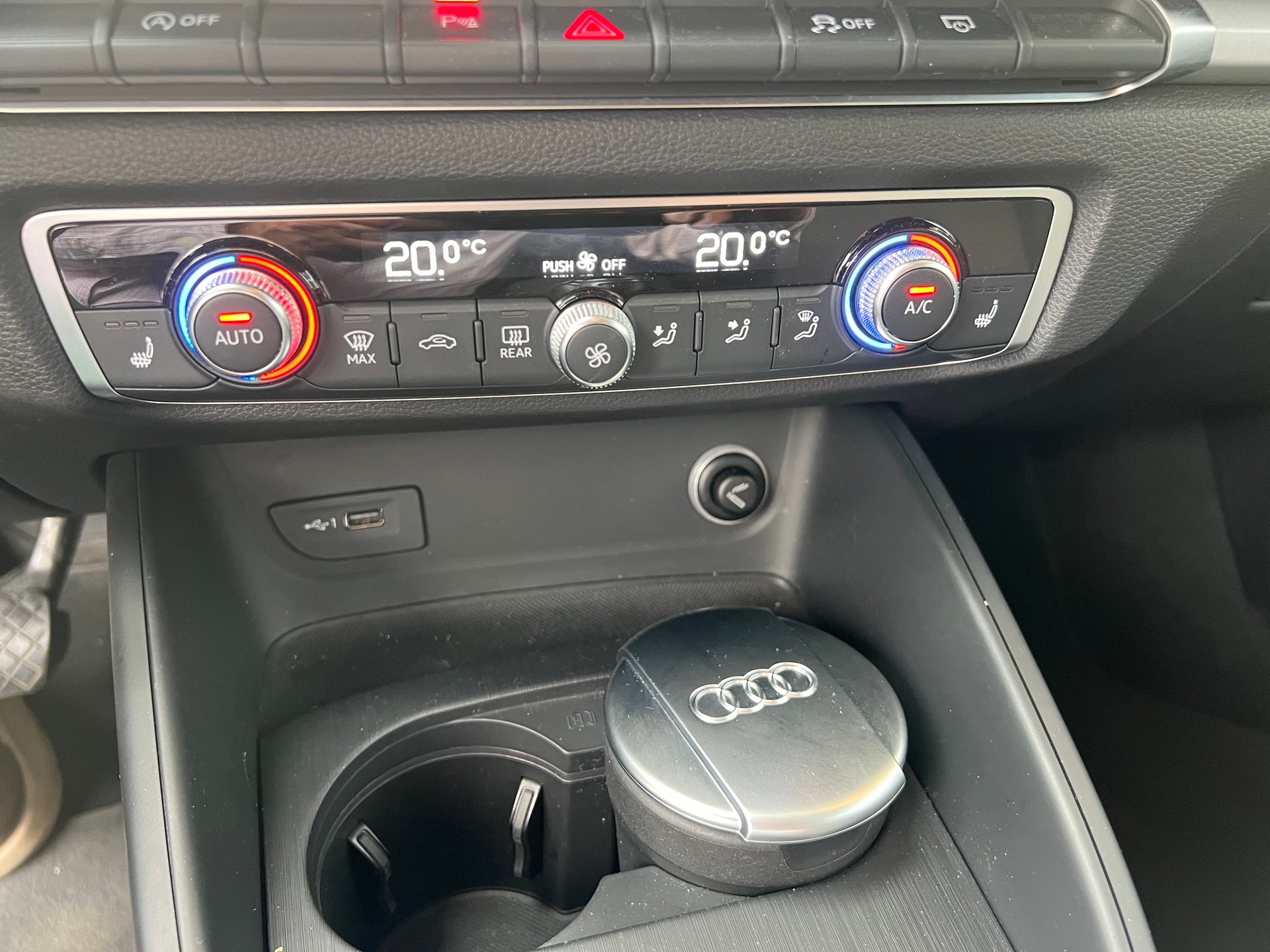 AUDI A3 Sportback 2.0 TDI 4x4 *** PS 150 * Navigation * Tempomat * 8 fach * Assistenten * frisch ab MFK * 1 Jahr Garantie möglich **-image-12