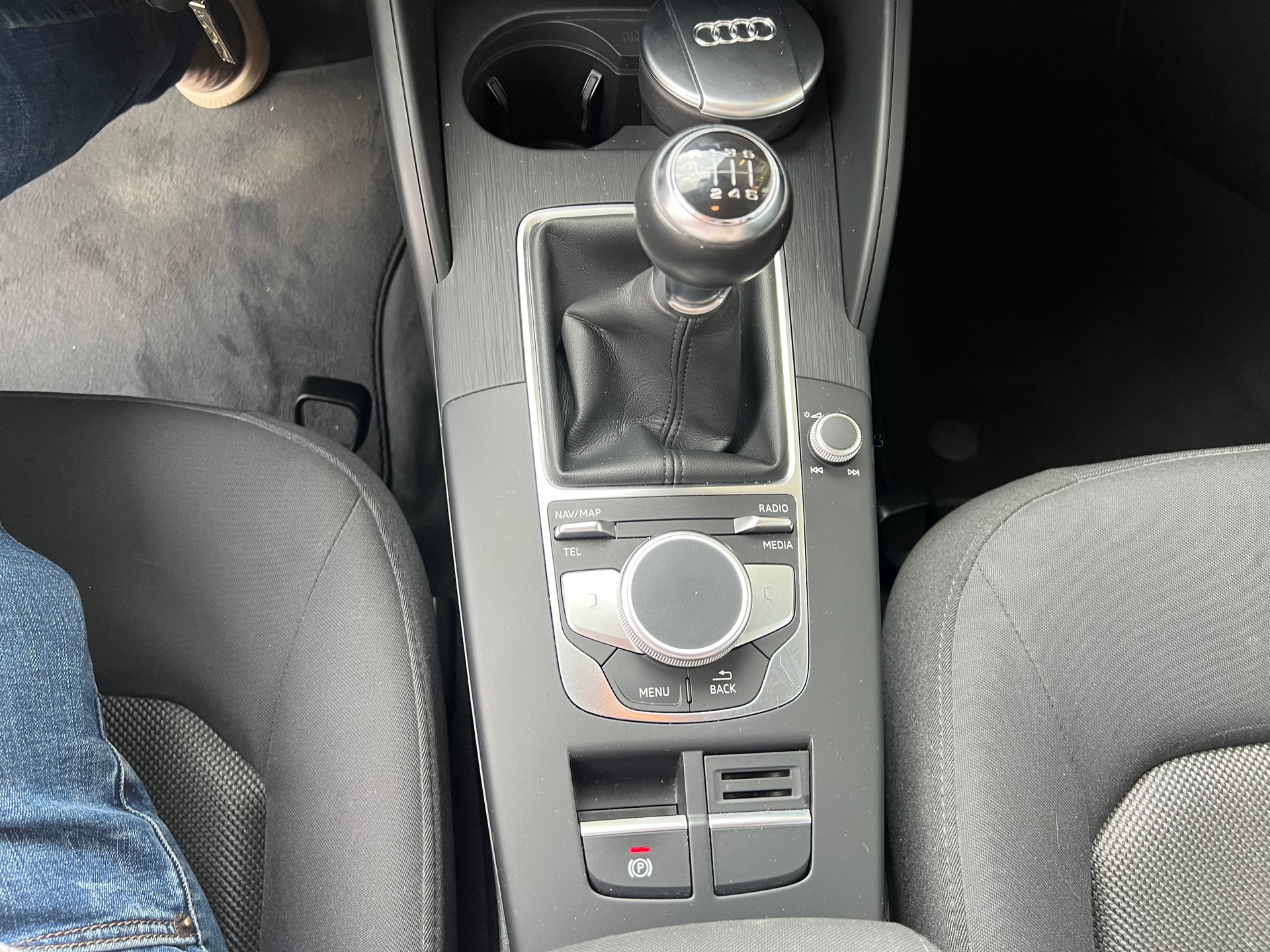 AUDI A3 Sportback 2.0 TDI 4x4 *** PS 150 * Navigation * Tempomat * 8 fach * Assistenten * frisch ab MFK * 1 Jahr Garantie möglich **-image-14