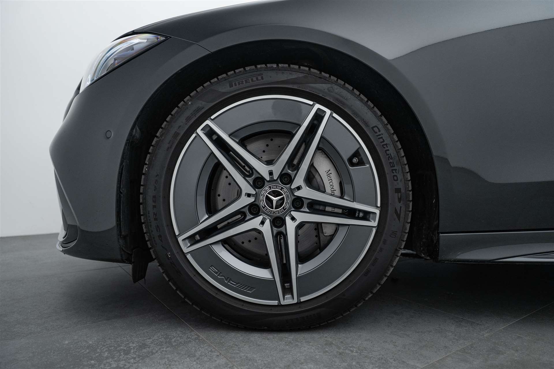 MERCEDES-BENZ MERCEDES-BENZ C 300 T AMG-Line-image-5