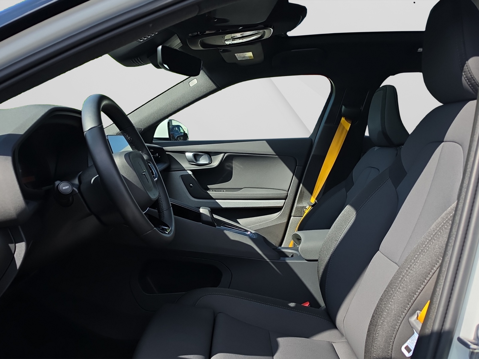 POLESTAR 2 Long Range Dual Motor Performance-image-9