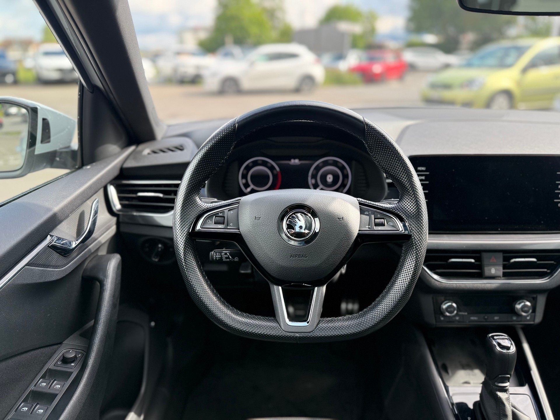 SKODA Kamiq 1.5 TSI ACT Style DSG-image-15