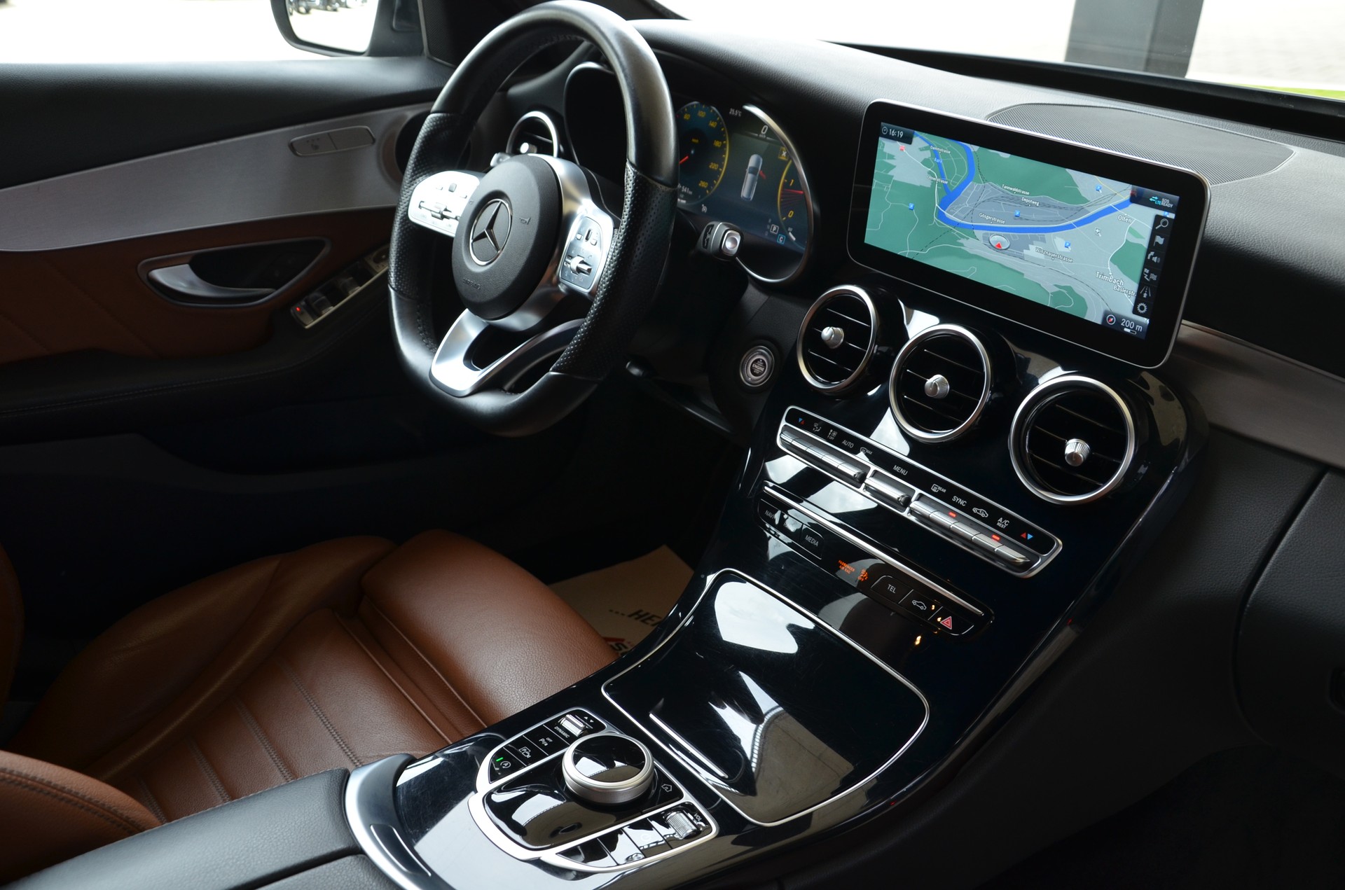 MERCEDES-BENZ C 220 d Swiss Star AMG Line 4M 9G-Tronic*Frisch ab MFK,1 Jahr oder 20000km Garantie*-image-11