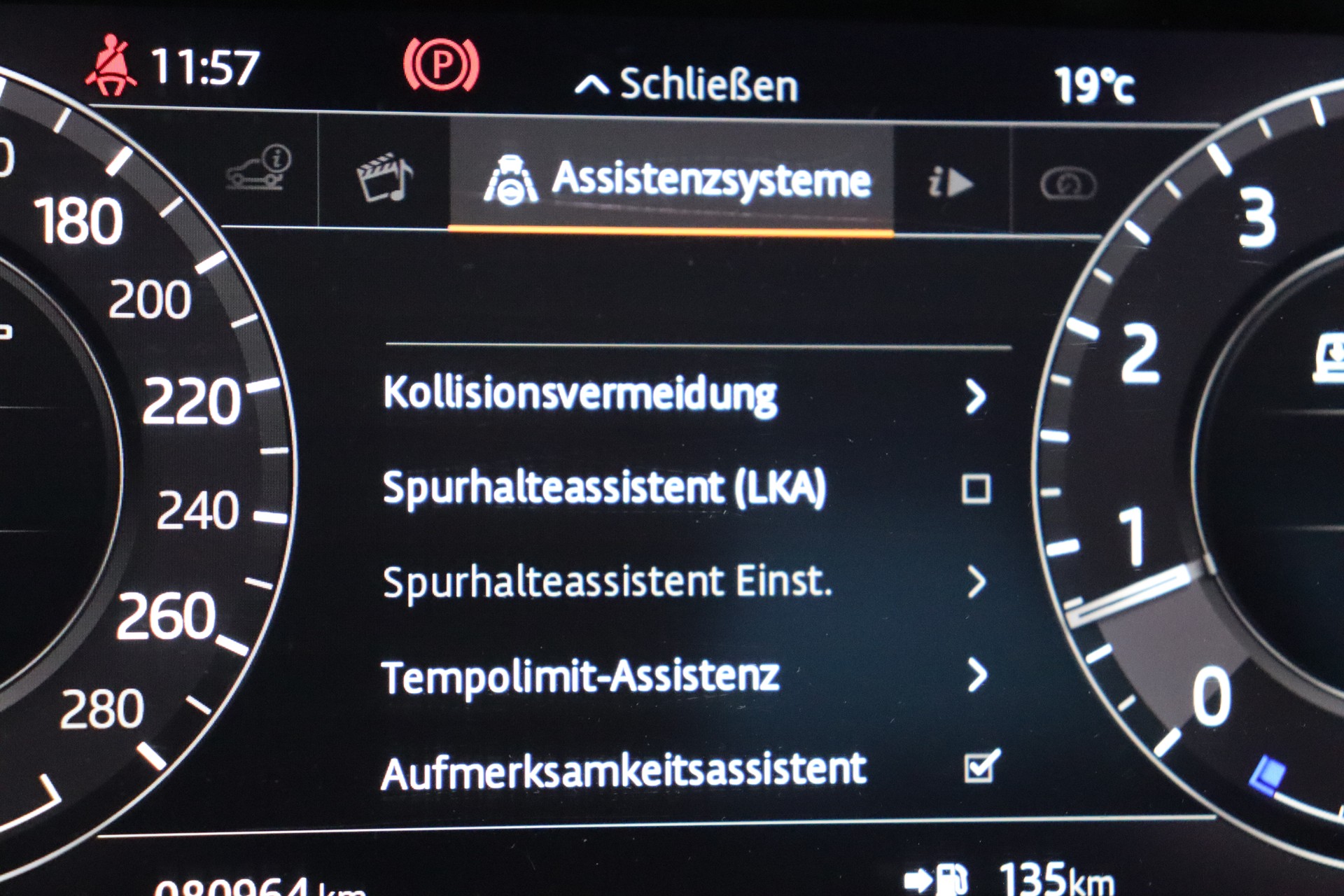 LAND ROVER RANGE ROVER SPORT 5.0 V8 S/C AB DYNAMIC AUTOMATIC ** AUTOBIOGRAPHY ** 7-SITZER ** CH-FAHRZEUG ** PANO-DACH **-image-21