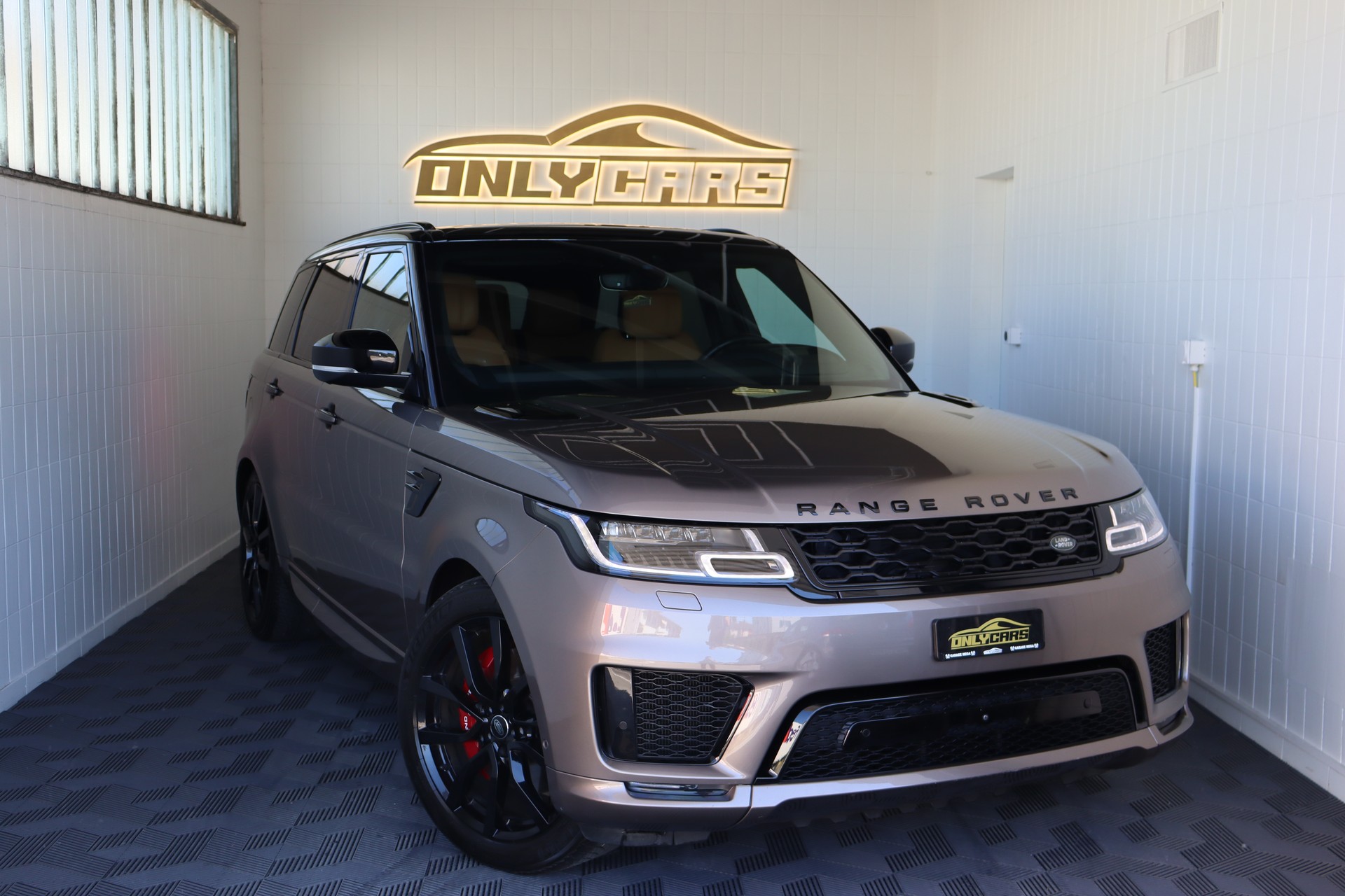 LAND ROVER RANGE ROVER SPORT 5.0 V8 S/C AB DYNAMIC AUTOMATIC ** AUTOBIOGRAPHY ** 7-SITZER ** CH-FAHRZEUG ** PANO-DACH **