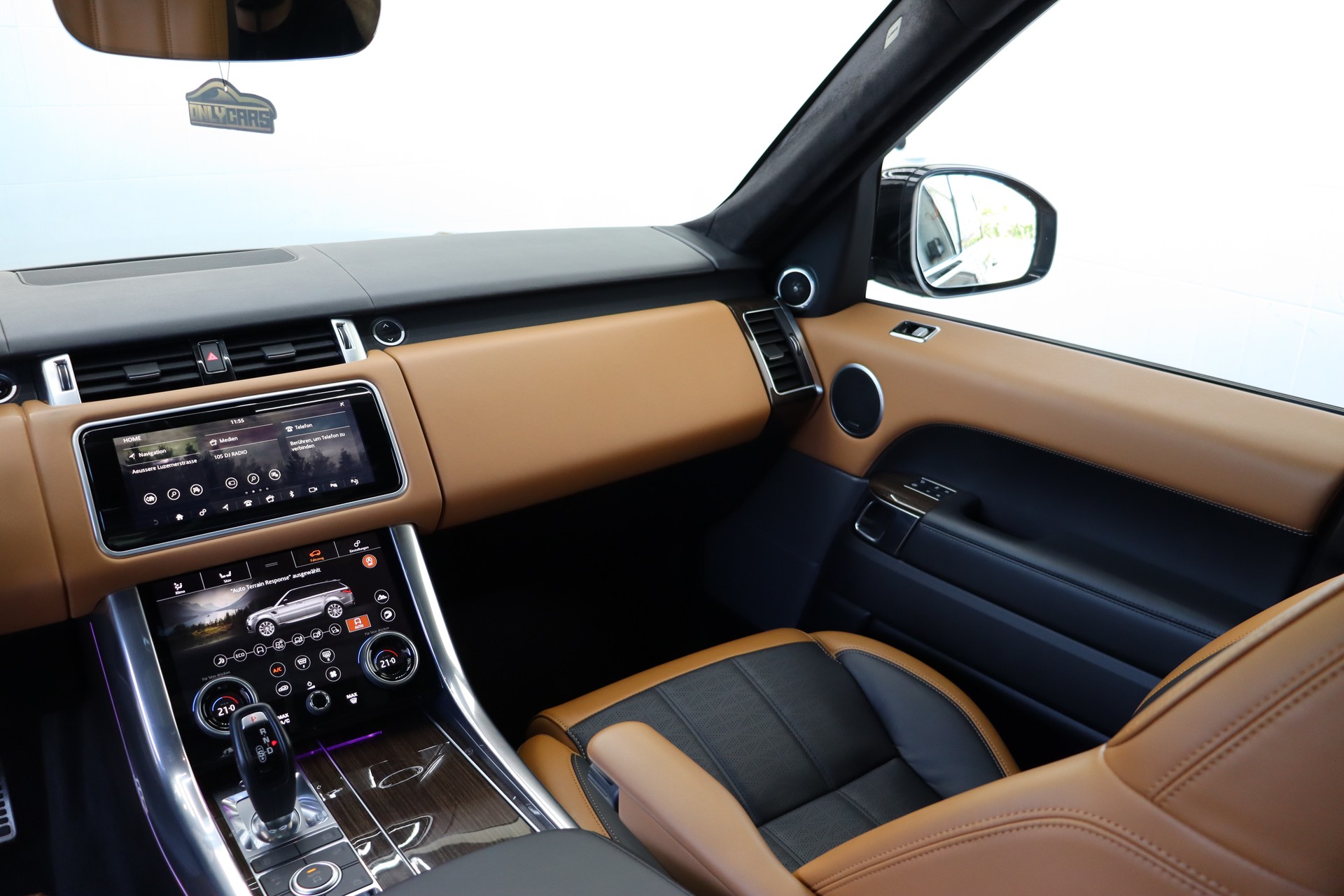 LAND ROVER RANGE ROVER SPORT 5.0 V8 S/C AB DYNAMIC AUTOMATIC ** AUTOBIOGRAPHY ** 7-SITZER ** CH-FAHRZEUG ** PANO-DACH **-image-16