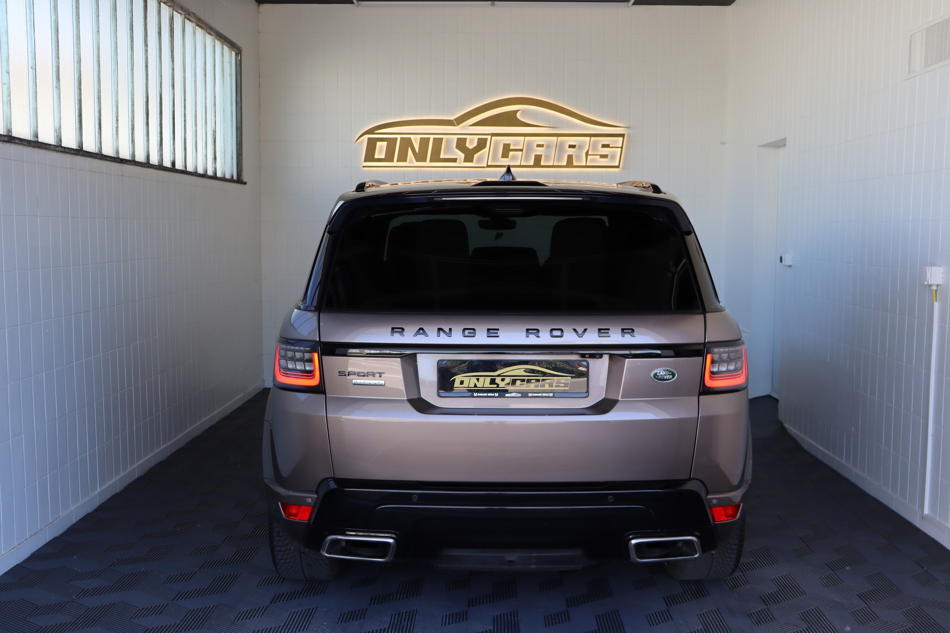 LAND ROVER RANGE ROVER SPORT 5.0 V8 S/C AB DYNAMIC AUTOMATIC ** AUTOBIOGRAPHY ** 7-SITZER ** CH-FAHRZEUG ** PANO-DACH **-image-5