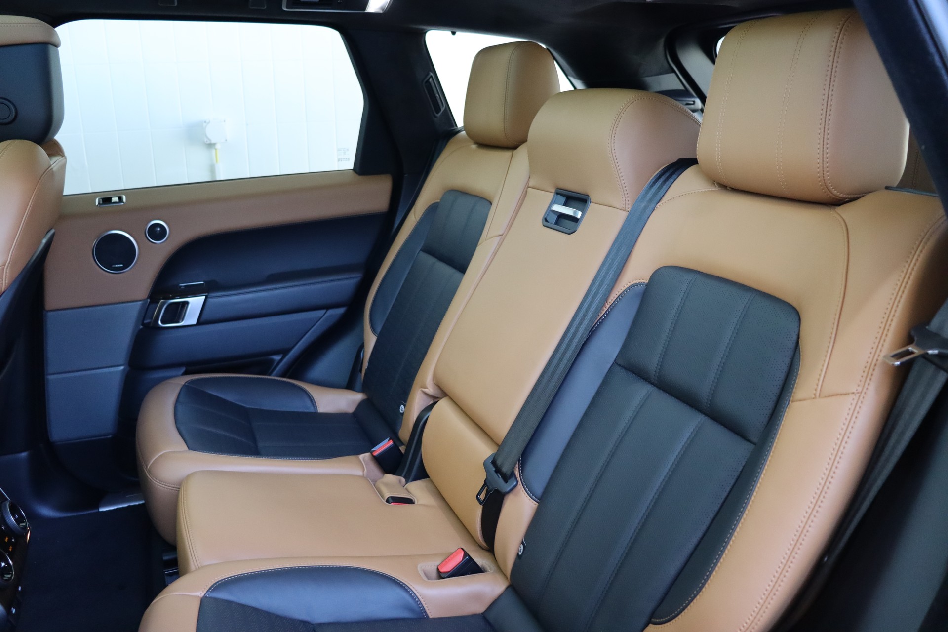 LAND ROVER RANGE ROVER SPORT 5.0 V8 S/C AB DYNAMIC AUTOMATIC ** AUTOBIOGRAPHY ** 7-SITZER ** CH-FAHRZEUG ** PANO-DACH **-image-13
