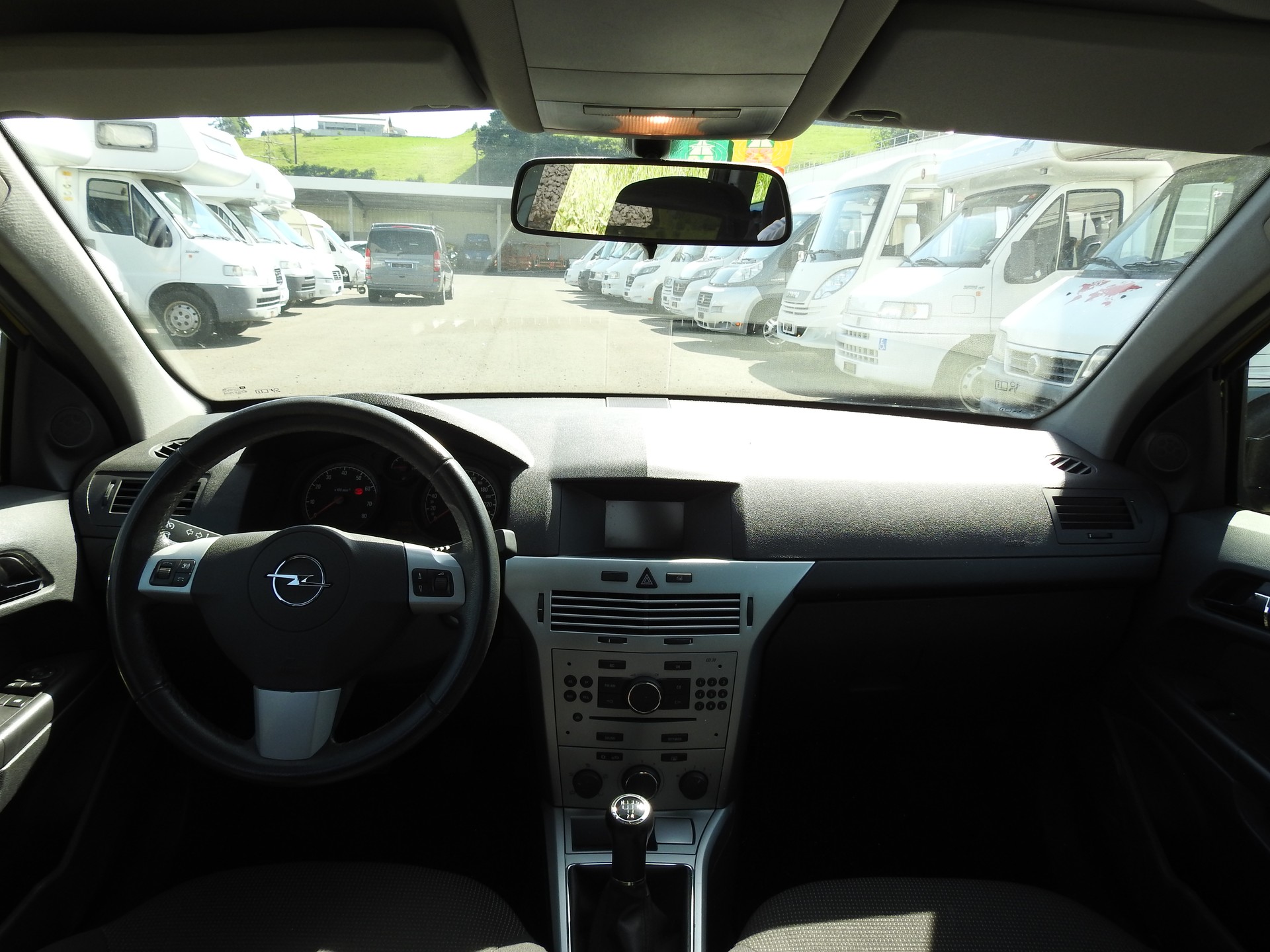 OPEL Astra Caravan 1.6i 16V Enjoy-image-14