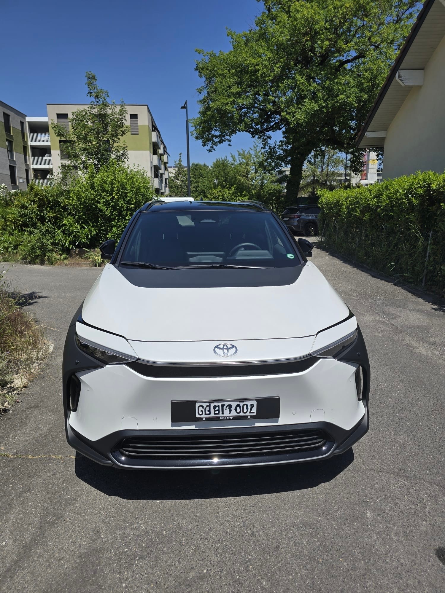 TOYOTA 6.6 kw OBC Style AWD-image-2