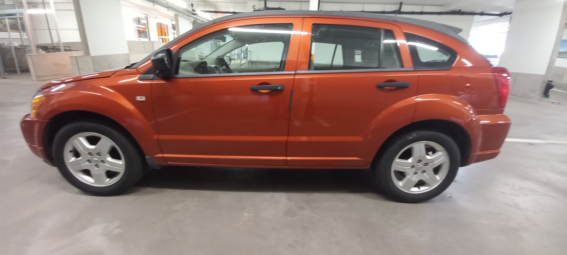DODGE Caliber 2.0 SXT CVT-image-8