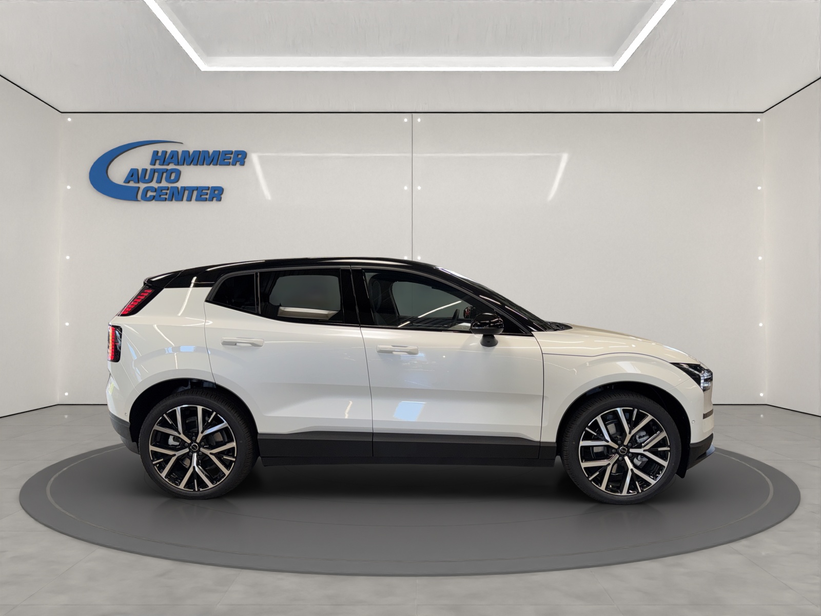 VOLVO EX30 E60 Ultra-image-5