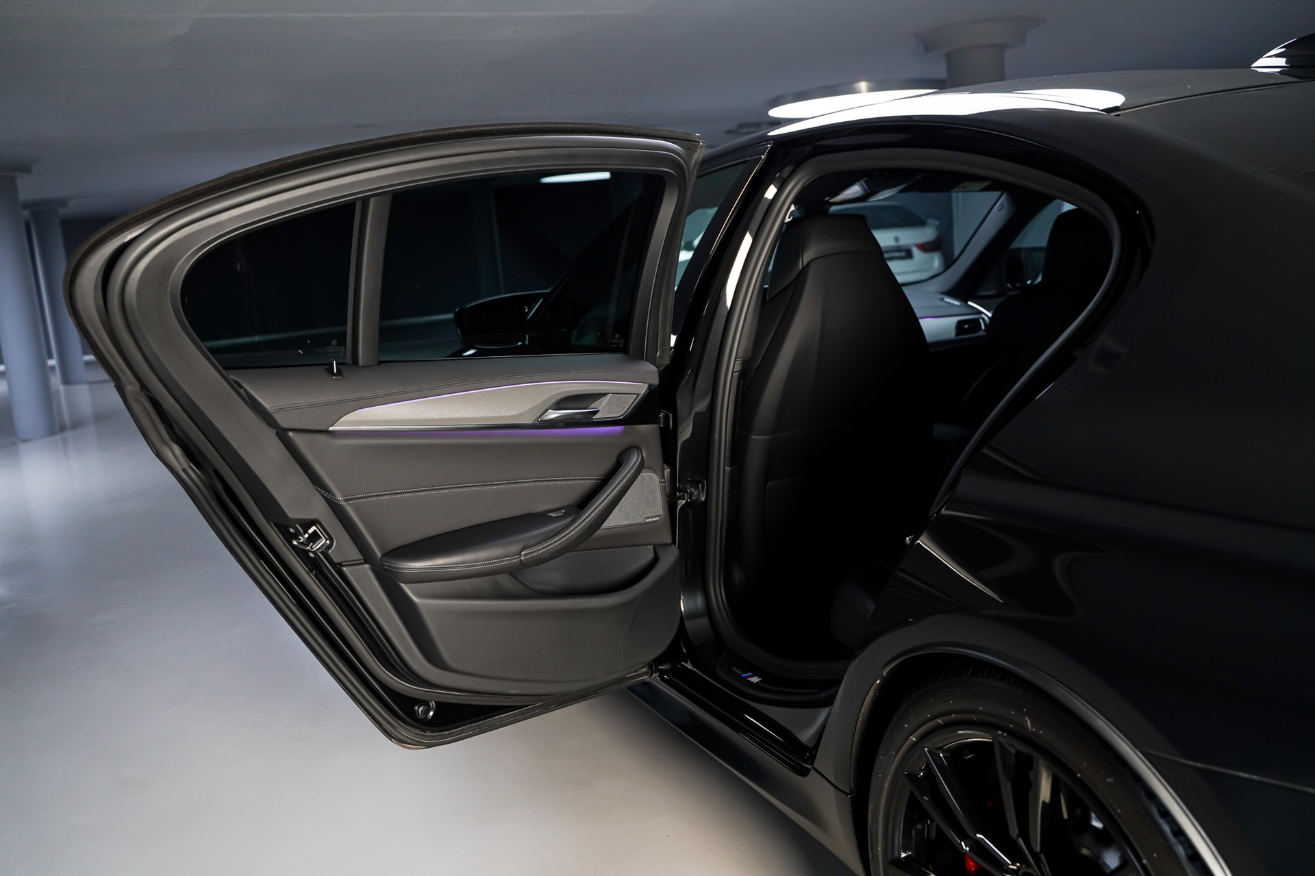BMW M5 xDrive Competition Drivelogic-image-13