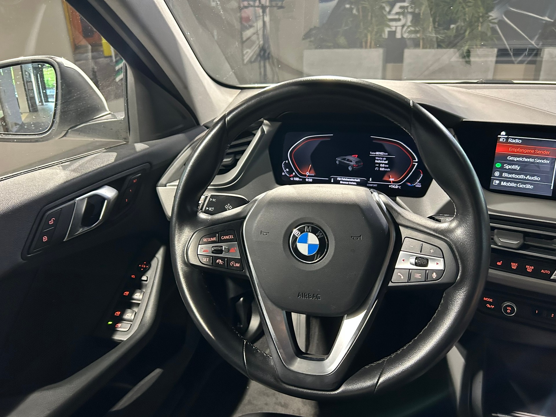 BMW 120i Steptronic-image-29