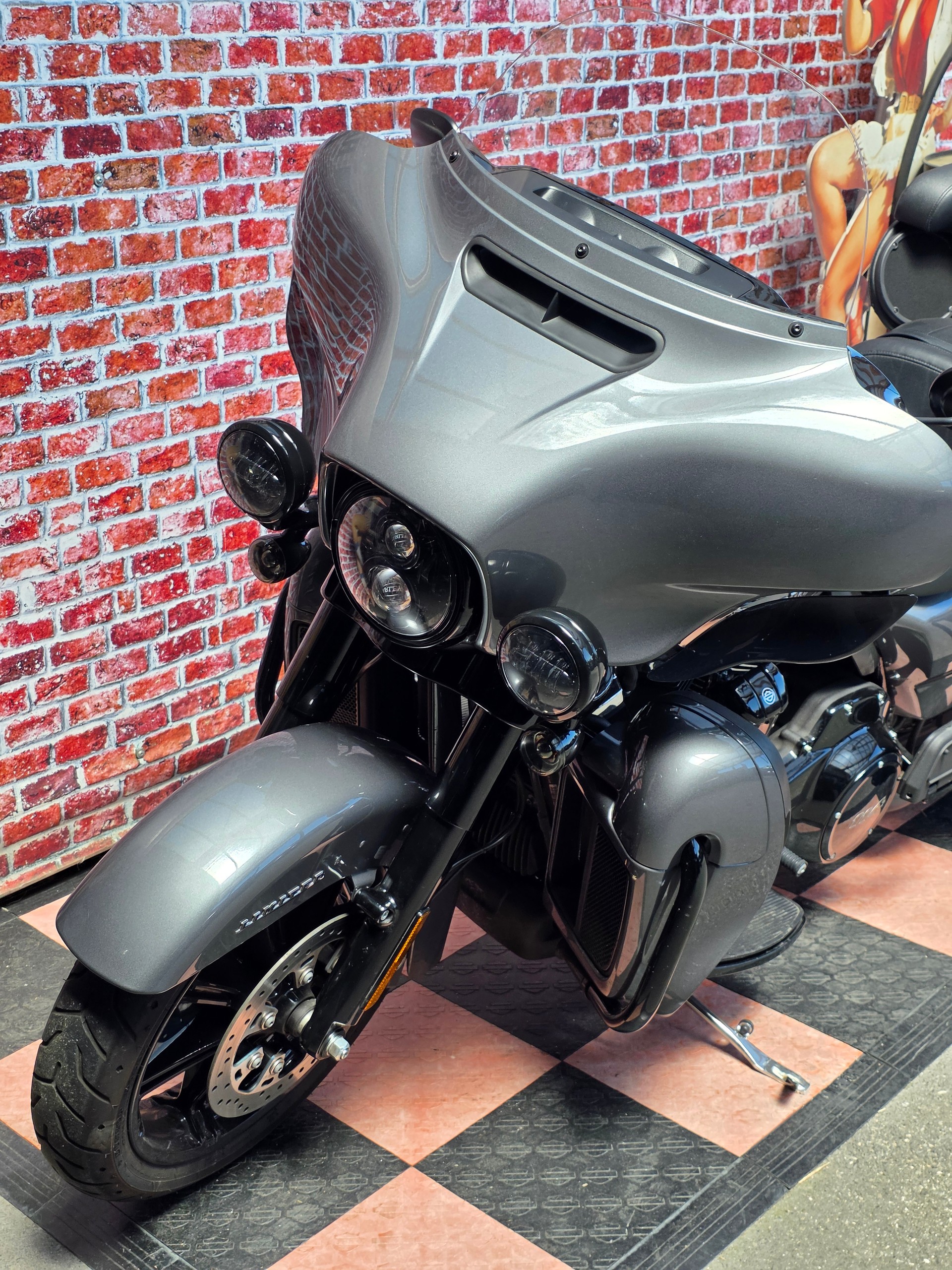 HARLEY-DAVIDSON FLHTK Electra Glide Ultra Limited Black Finish114-image-5