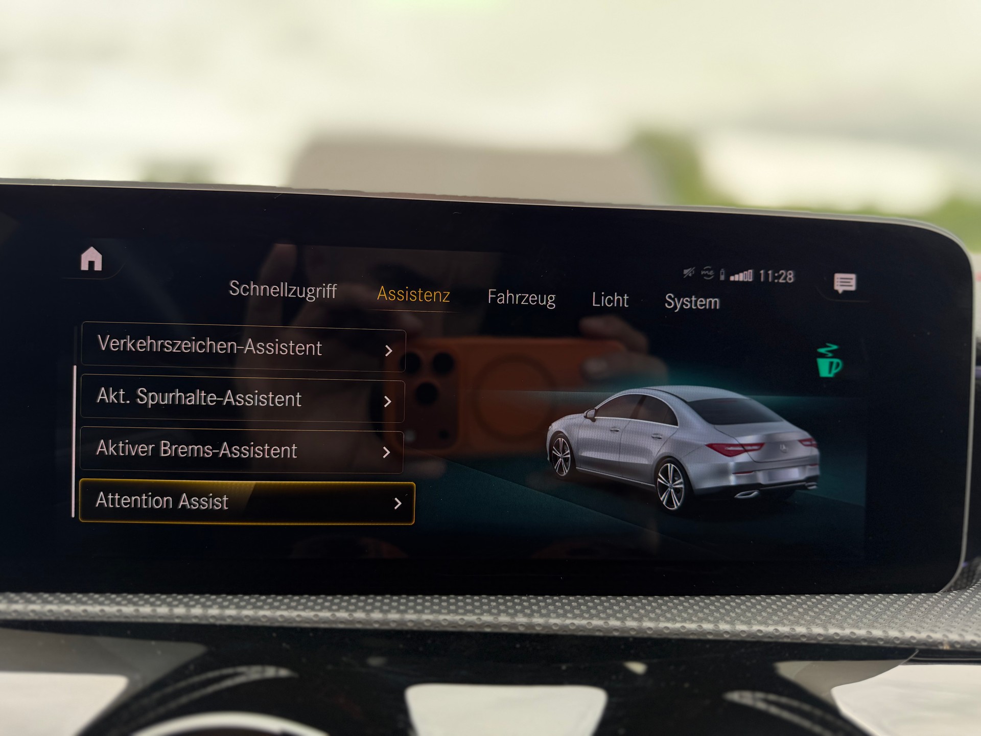 MERCEDES-BENZ CLA 250 AMG Line 7G-DCT-image-22