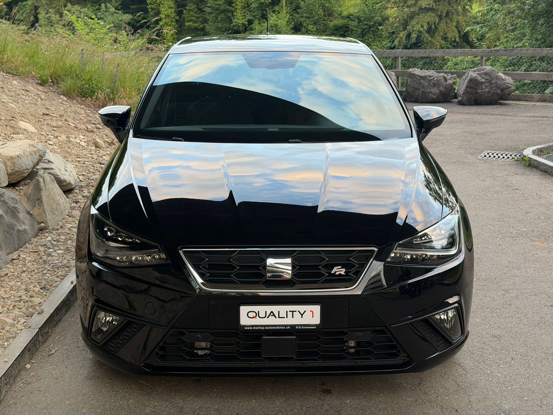 SEAT Ibiza 1.0 EcoTSI DSG Swiss FR-image-1