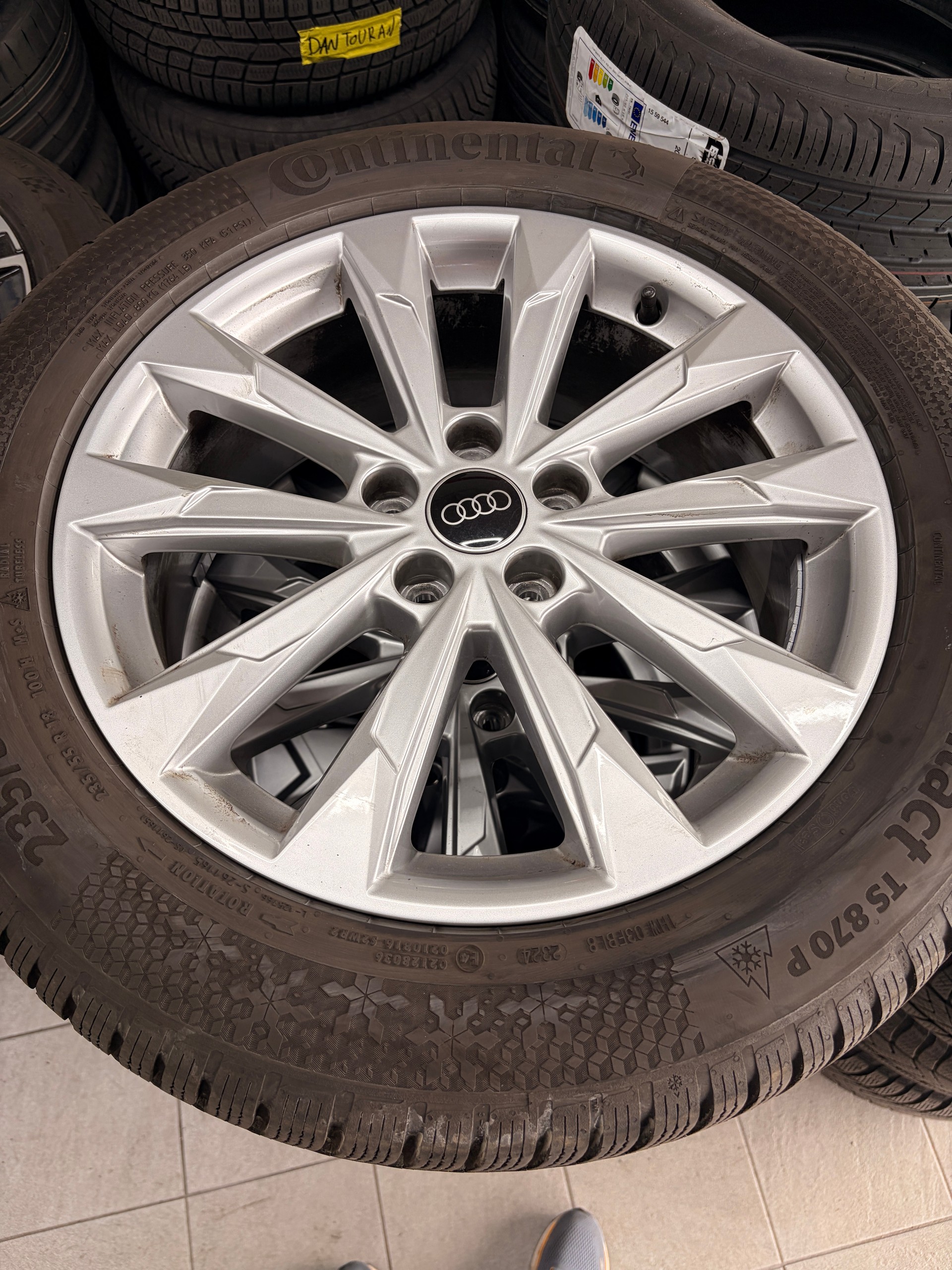 AUDI A1 Sportback 30 TFSI Attraction S-tronic-image-9