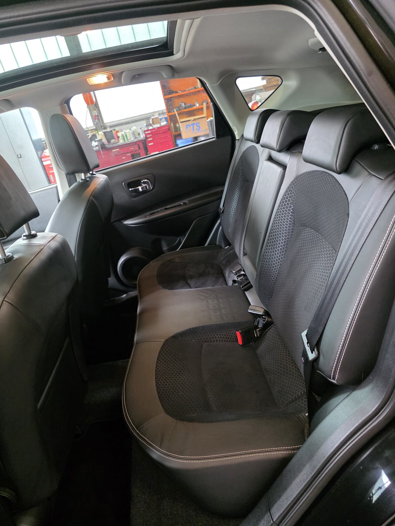 NISSAN Qashqai 2.0 i-Way-image-6
