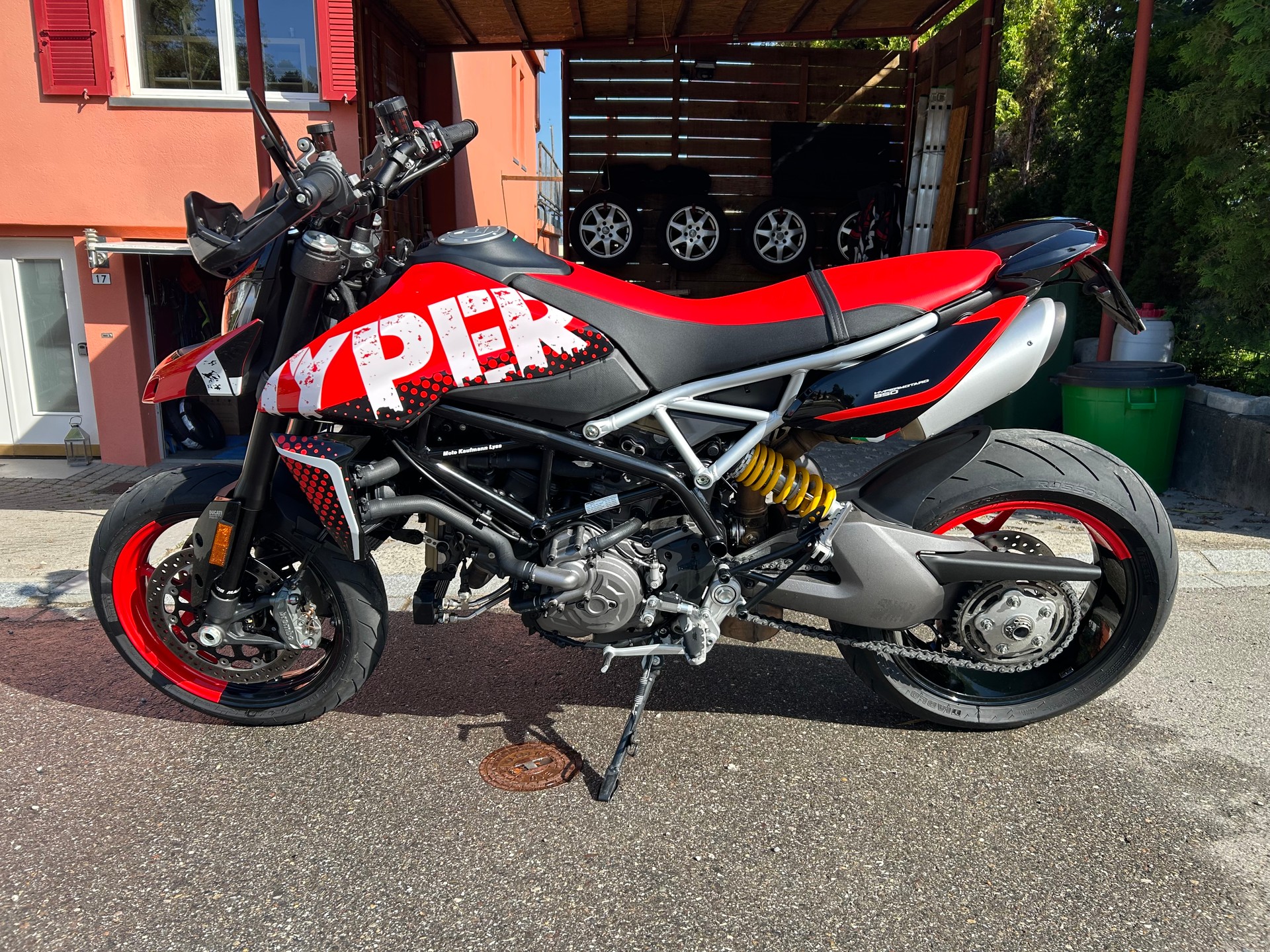 DUCATI Hypermotard 950 RVE-image-1
