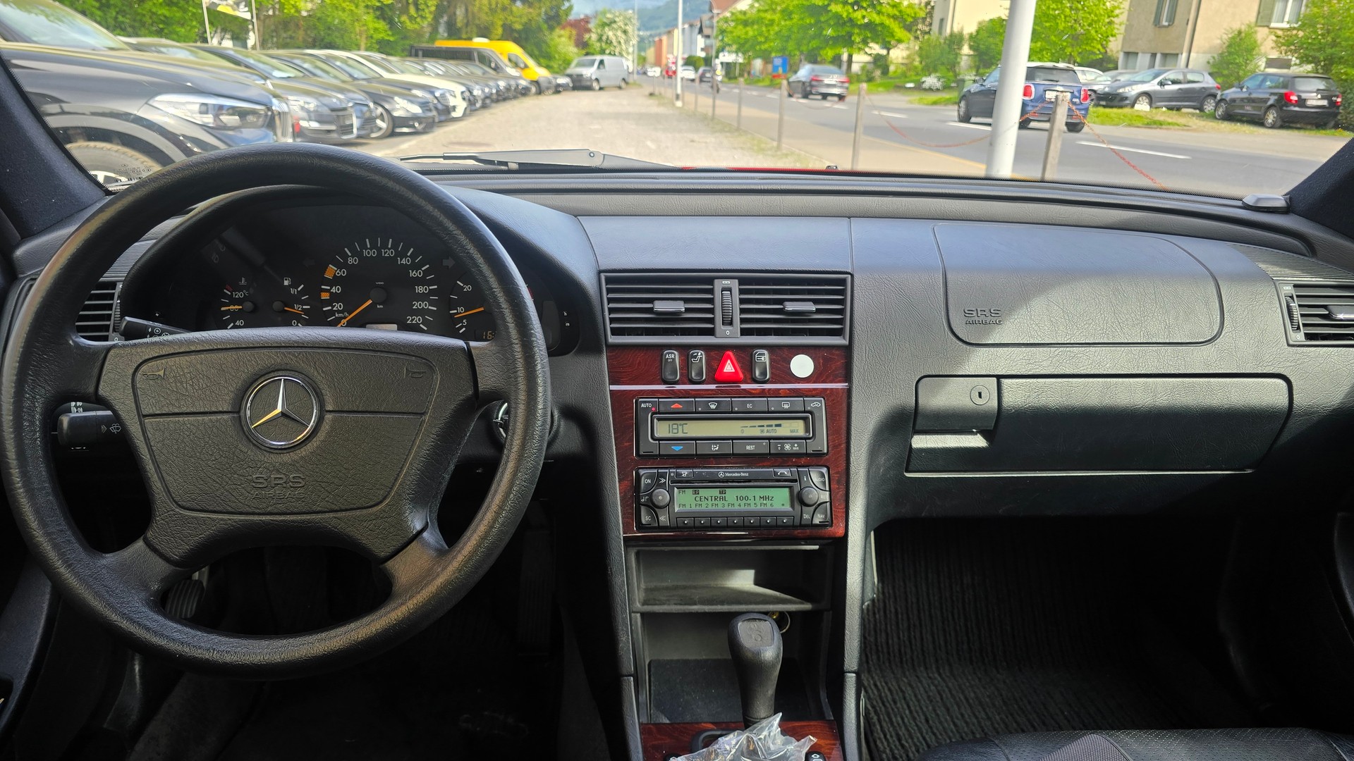 MERCEDES-BENZ CDI Classic *FRISCH AB MFK-image-13