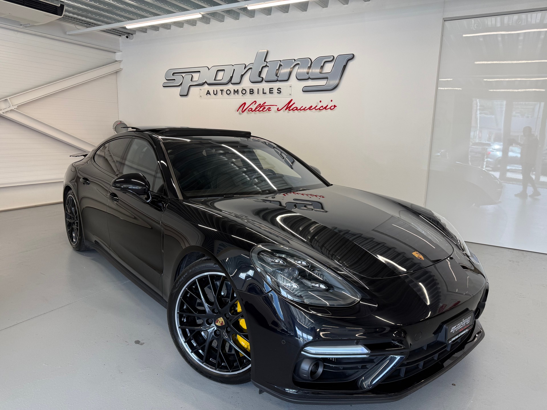 PORSCHE Panamera Turbo PDK Fulls Carbone